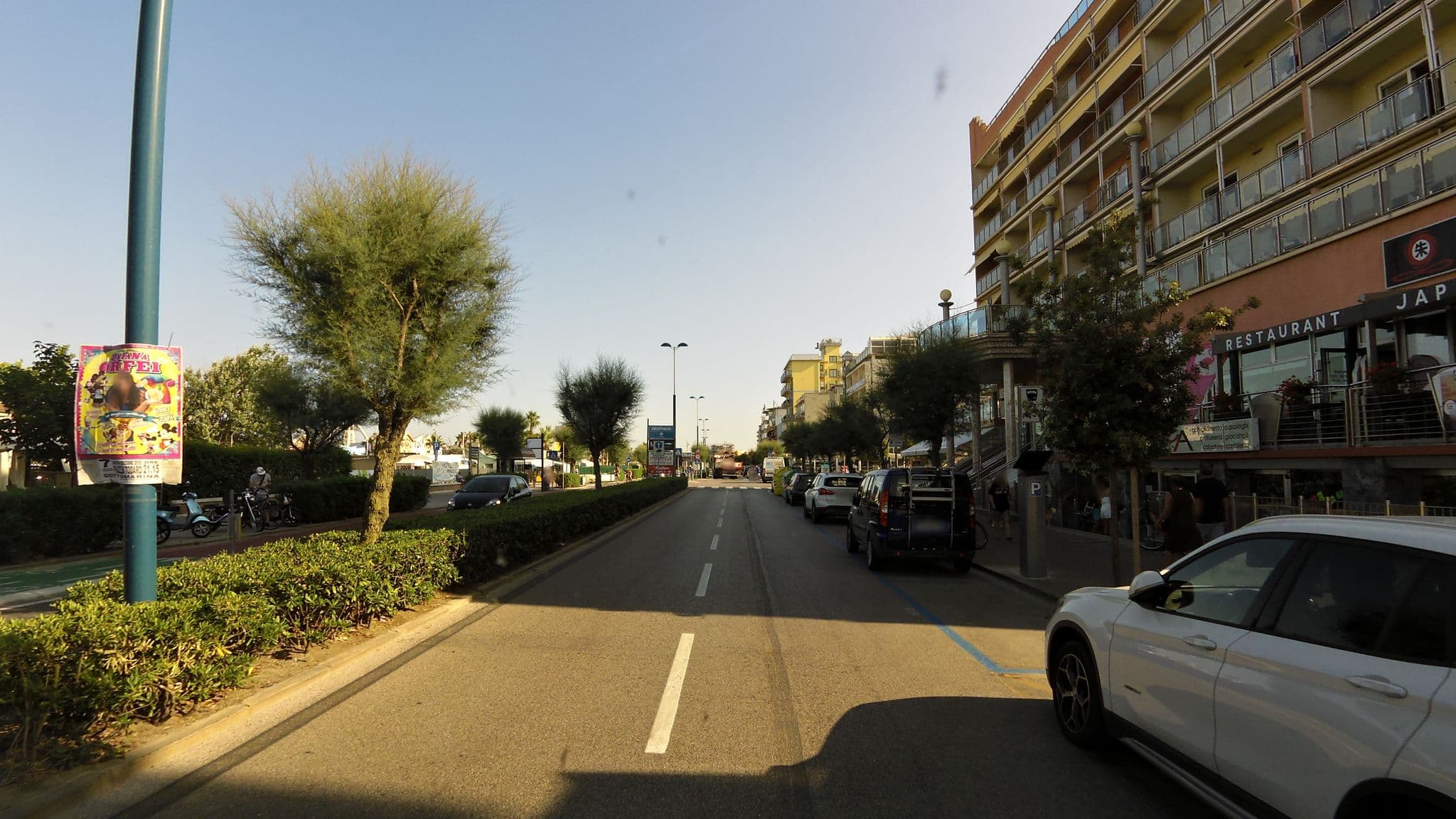 Street view near Le Murrine Frontemare Apartment Seaview, Chioggia — © czmrtn (CC BY-SA · Mapillary)
