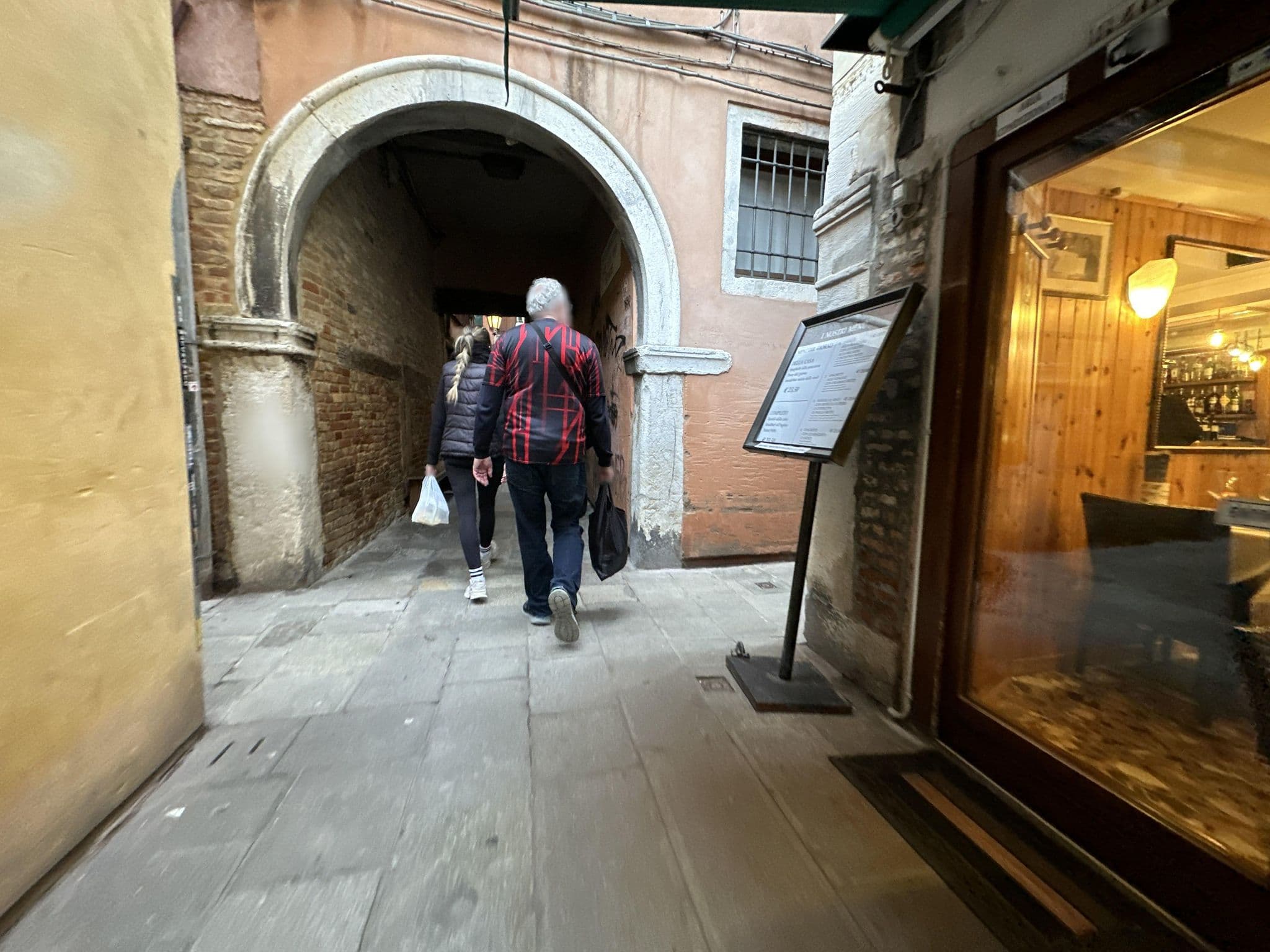 Street view near Rivalta, Venice — © quickness805 (CC BY-SA · Mapillary)