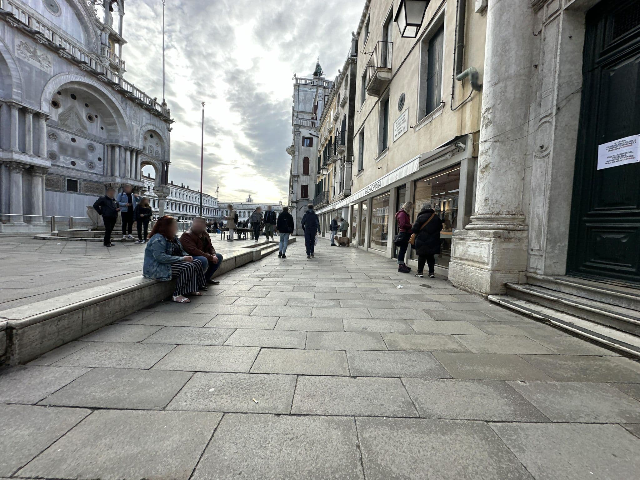 Street view near Relais Piazza San Marco Hotel, Venice — © quickness805 (CC BY-SA · Mapillary)