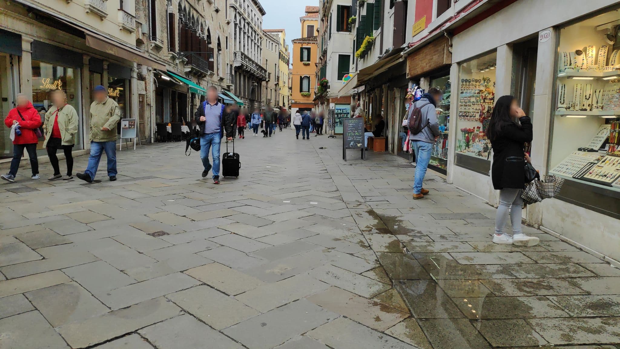 Street view near Smartholiday, Venice — © marcuscalabresus (CC BY-SA · Mapillary)