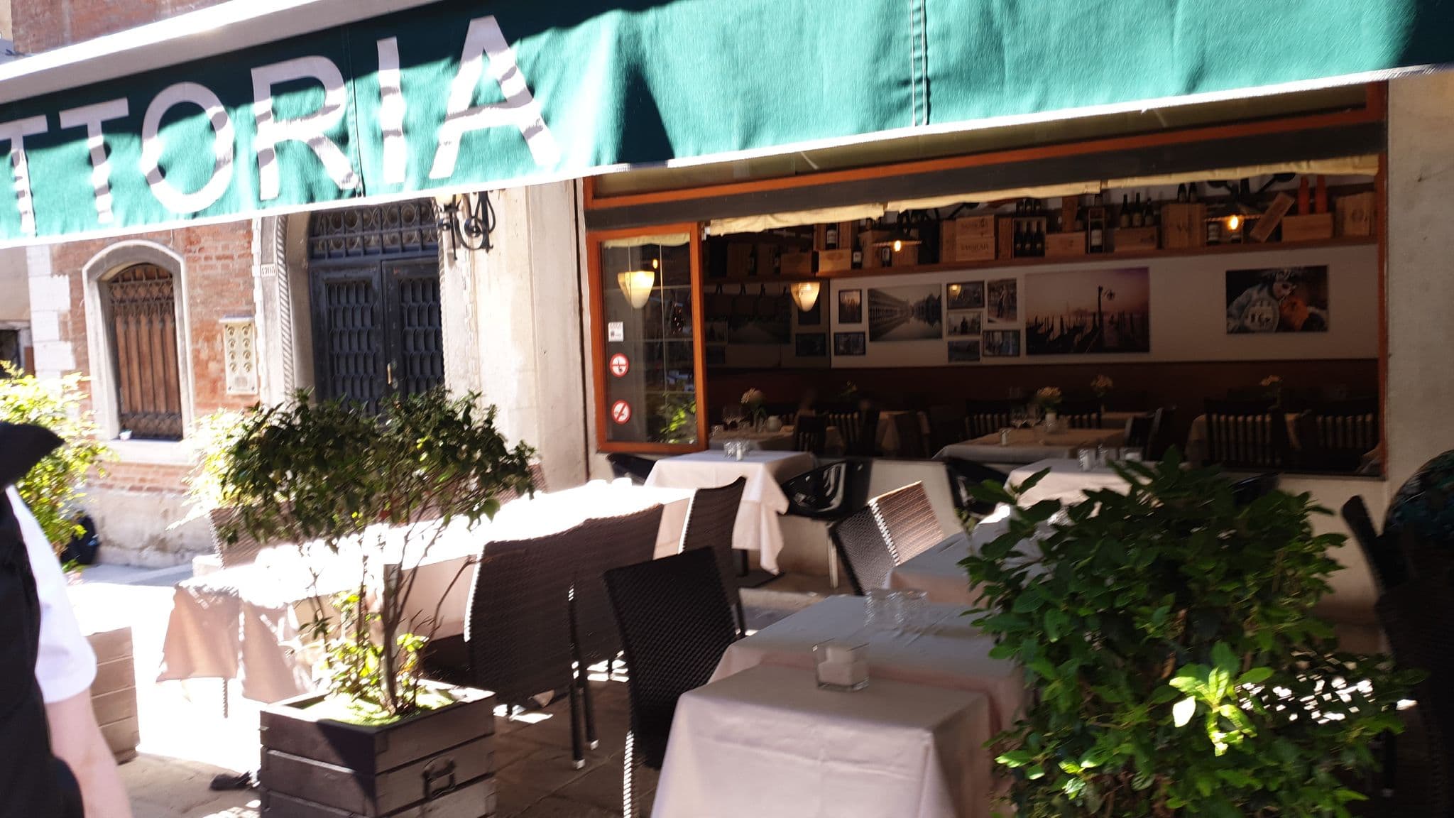 Street view near Albergo Doni Venice, Venice — © jopparn (CC BY-SA · Mapillary)