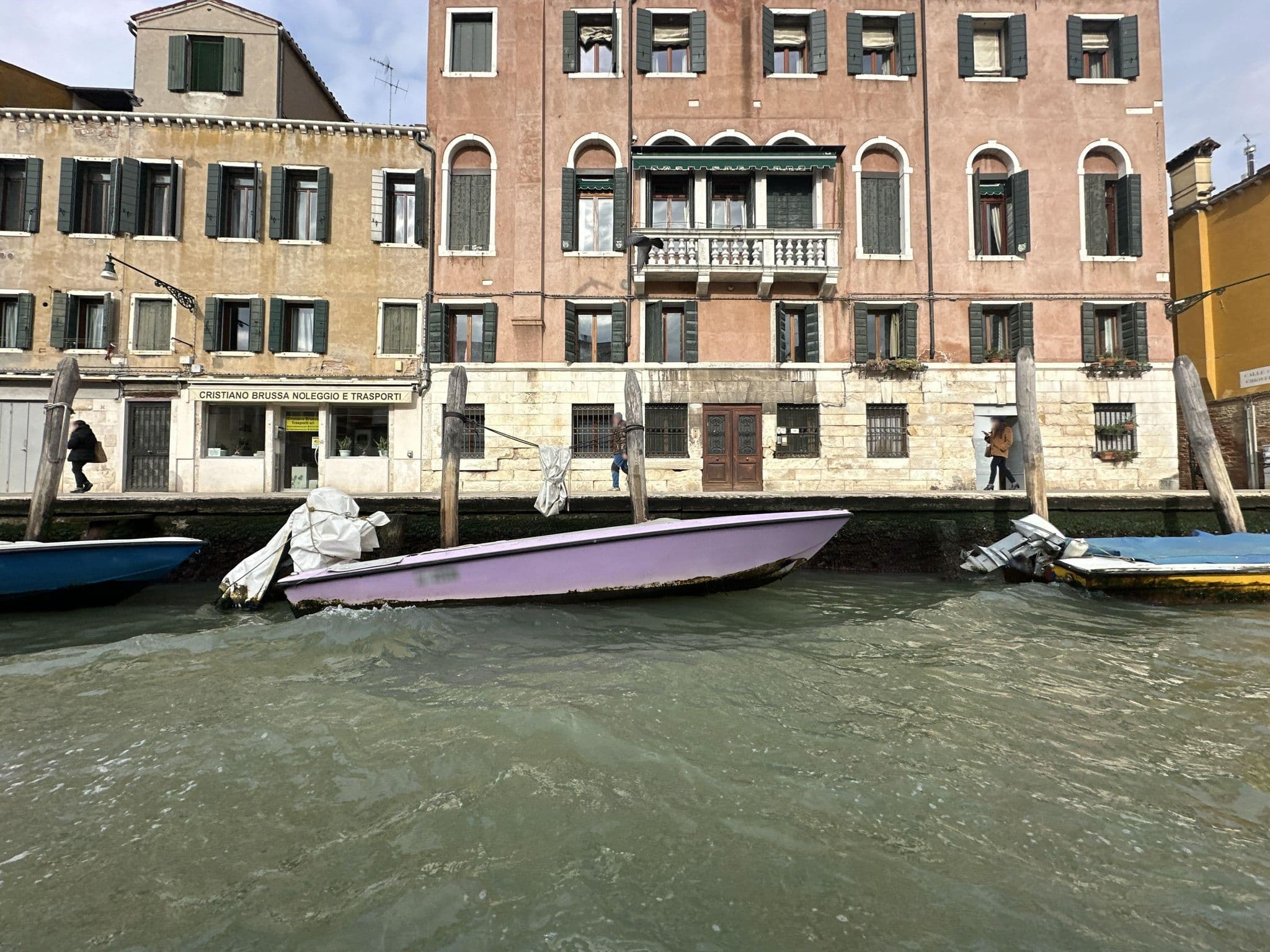 Street view near Calle De La Vida A San Giobbe, Venice — © quickness805 (CC BY-SA · Mapillary)