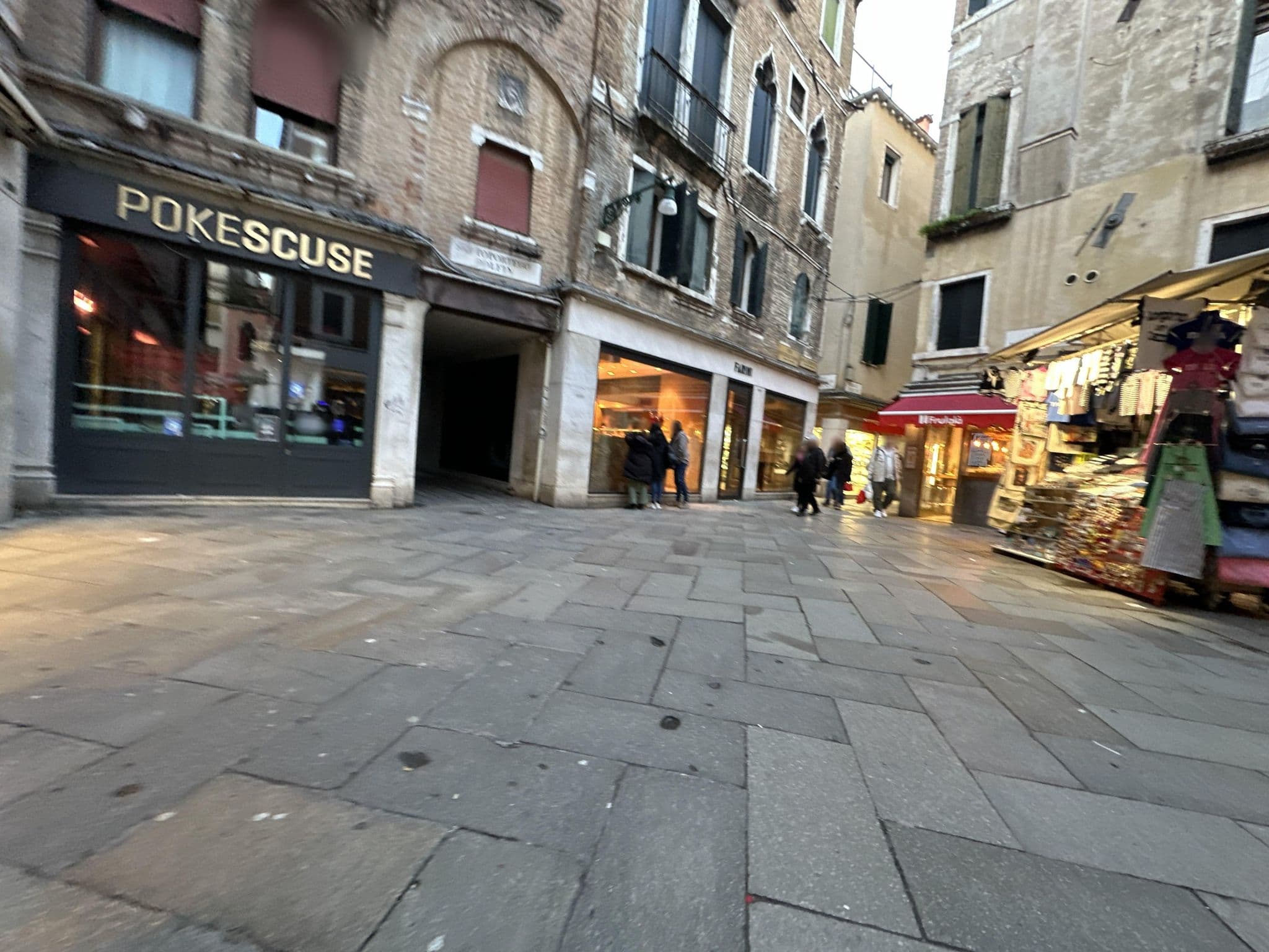 Street view near Garabello, Venice — © quickness805 (CC BY-SA · Mapillary)