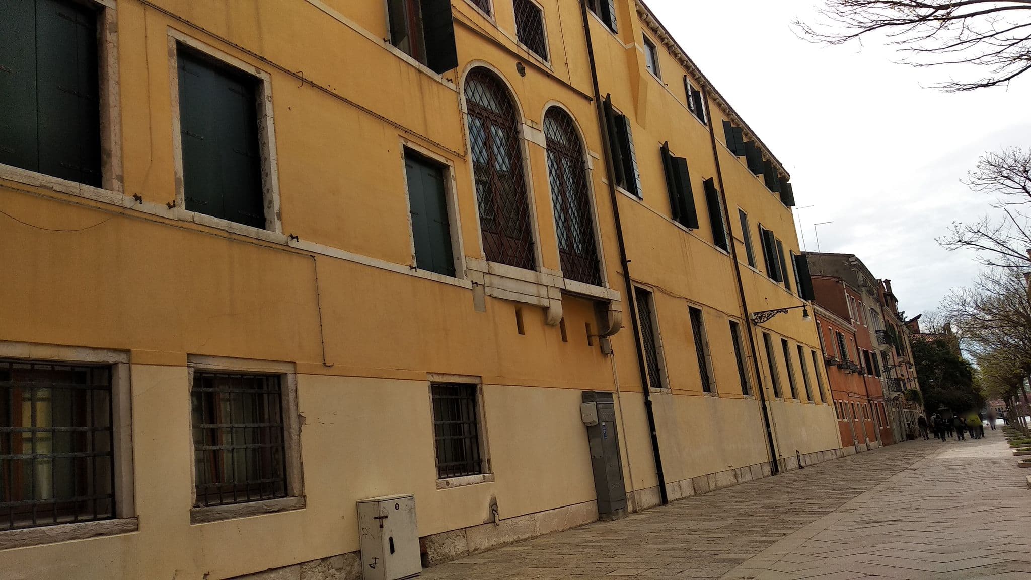 Street view near Dorsoduro Charme Apartments, Giudecca — © mircozorzo (CC BY-SA · Mapillary)