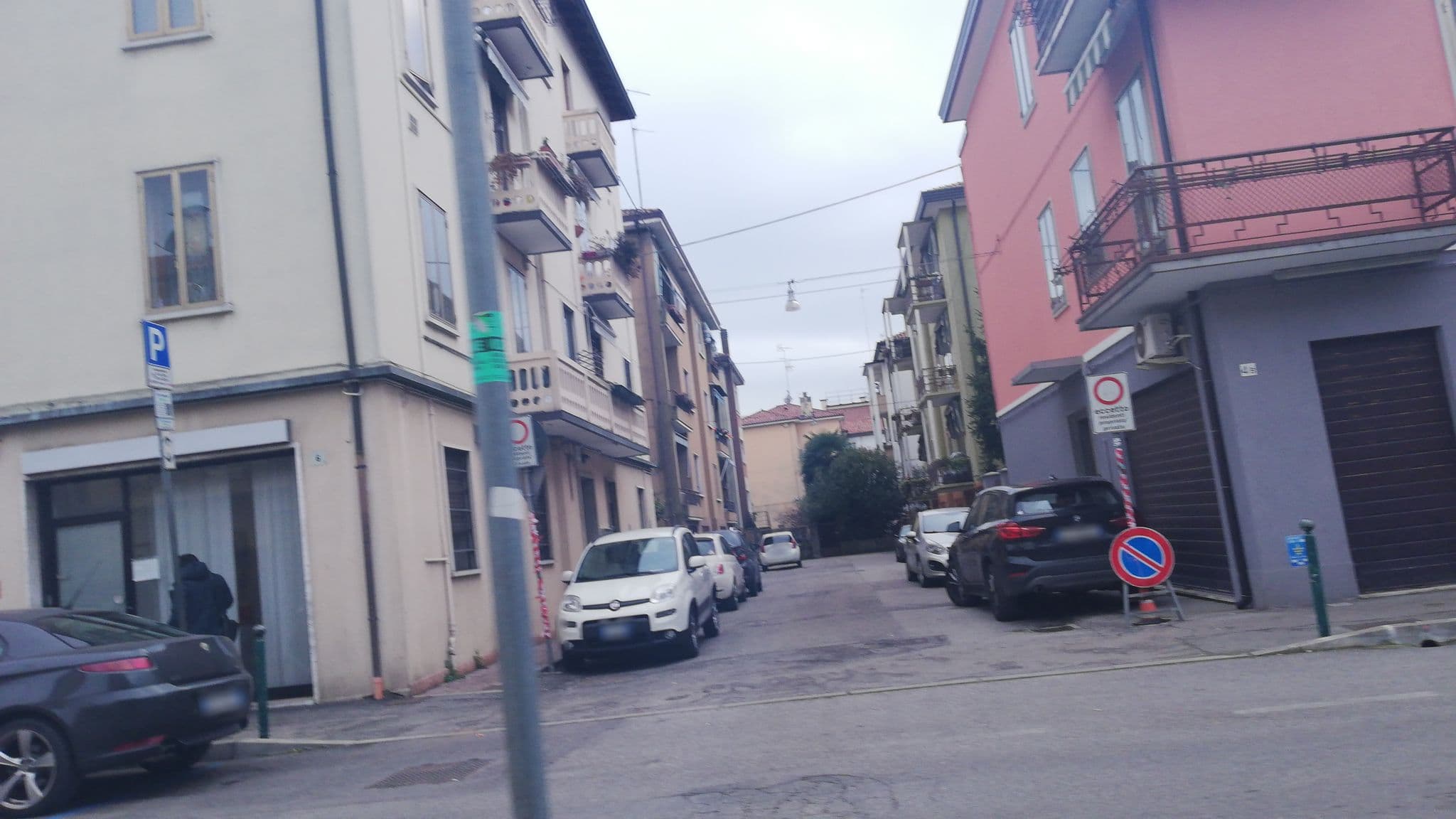 Street view near Outlet Sweet Venice, Mestre — © arl4s (CC BY-SA · Mapillary)