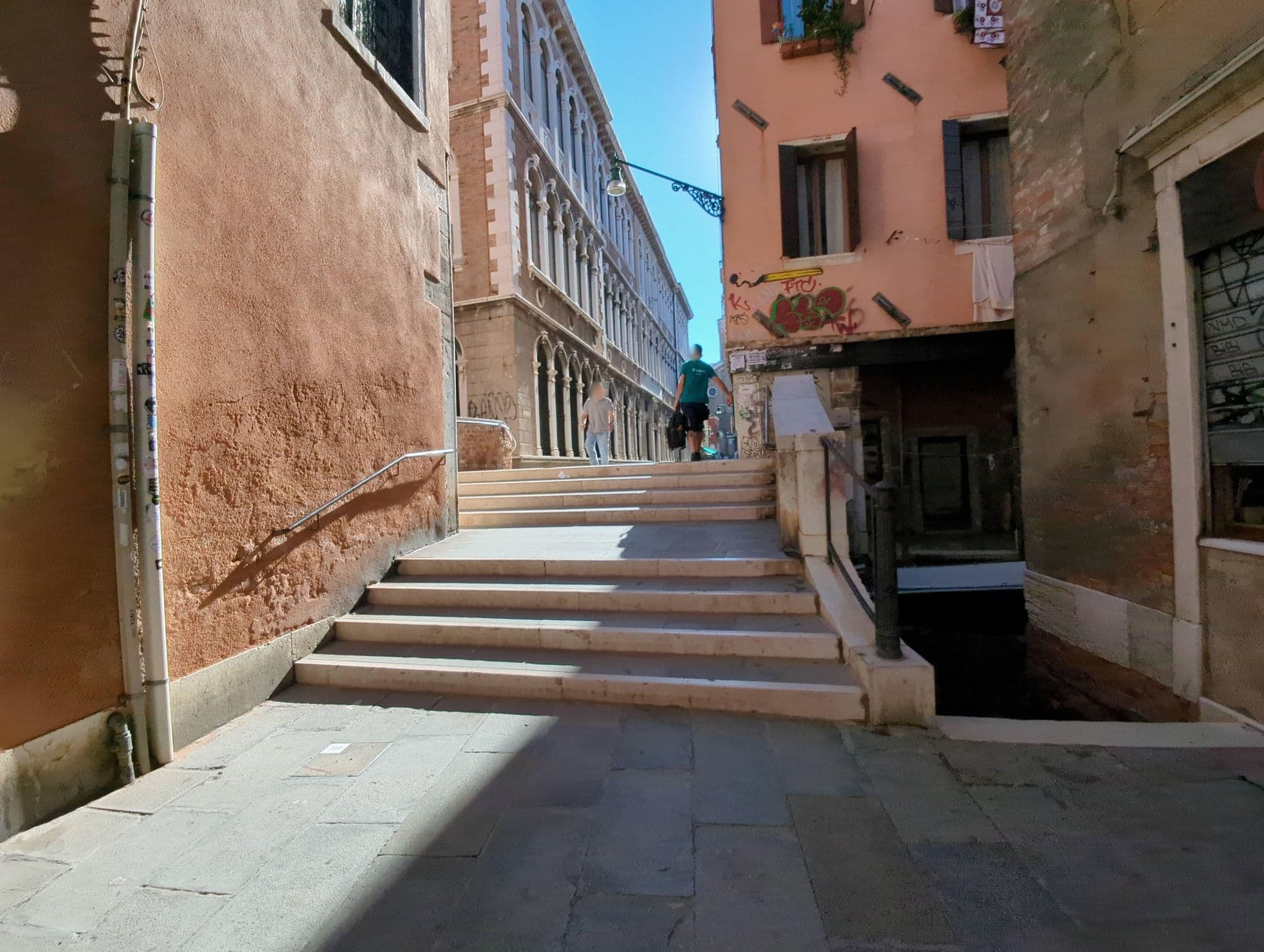 Street view near Ca' Cappellis Venice, Venice — © andreadfc (CC BY-SA · Mapillary)