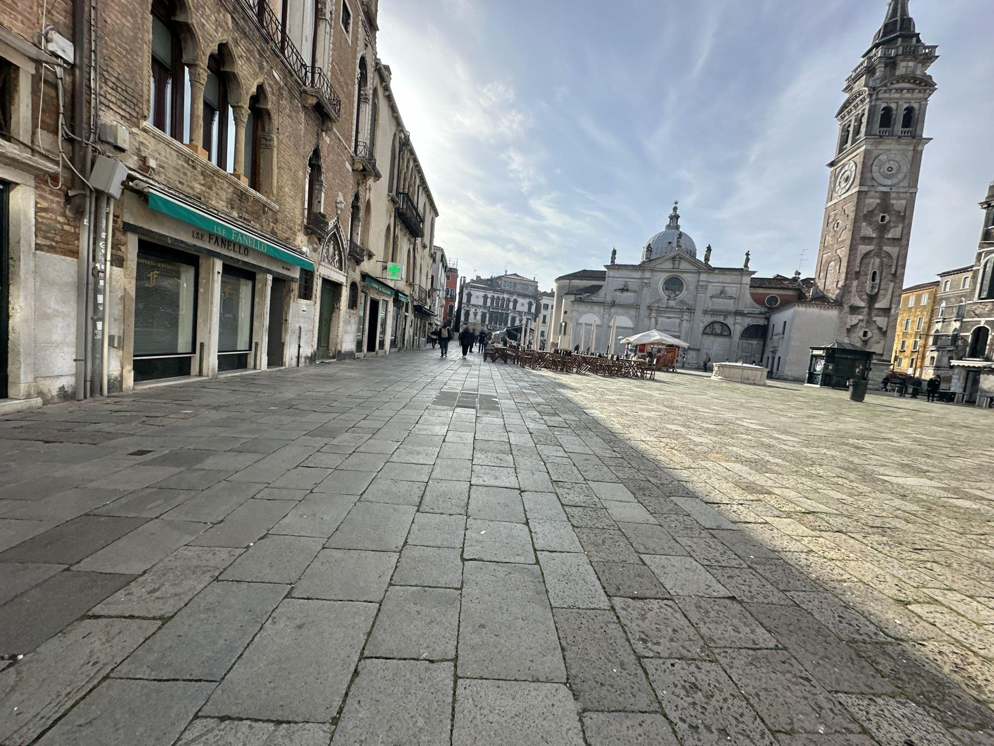 Street view near Nike Appartamenti, Venice — © quickness805 (CC BY-SA · Mapillary)