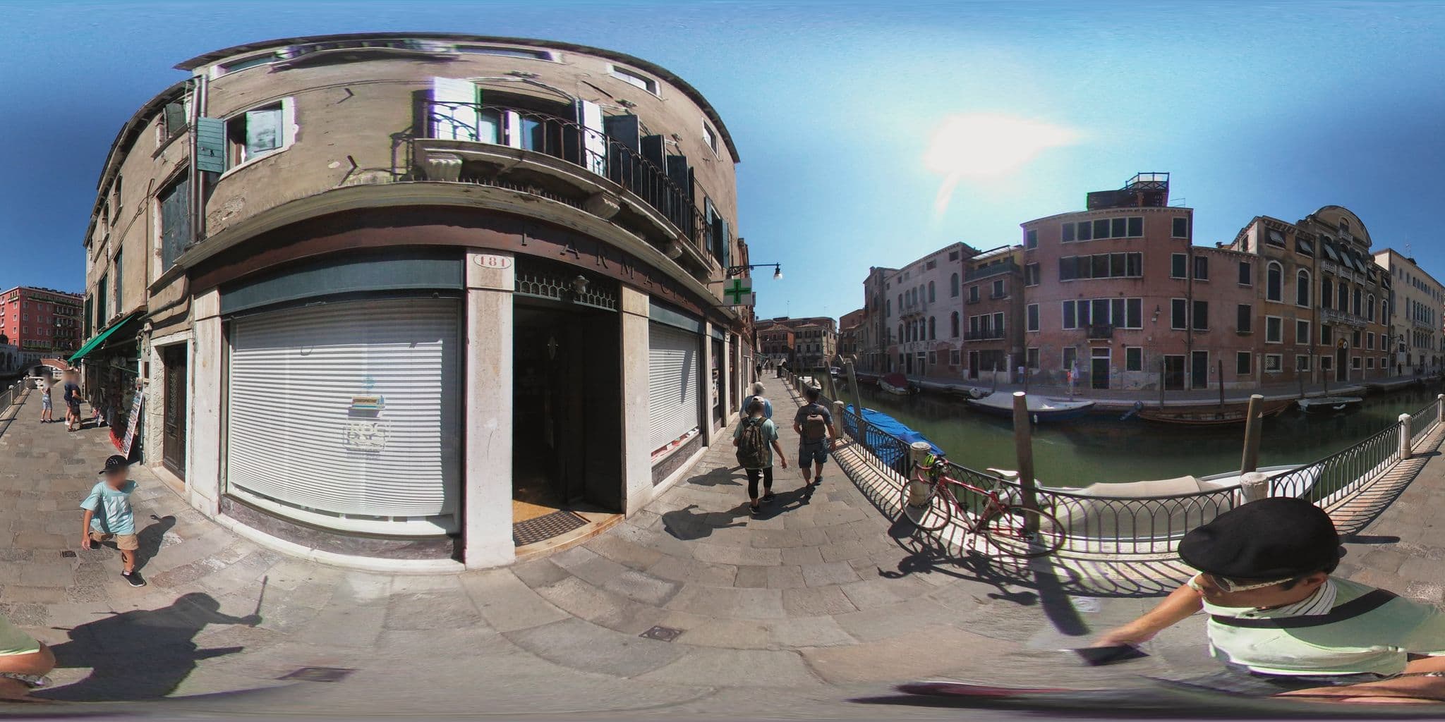 Street view near Cà Tolentini, Venice — © miurahr (CC BY-SA · Mapillary)