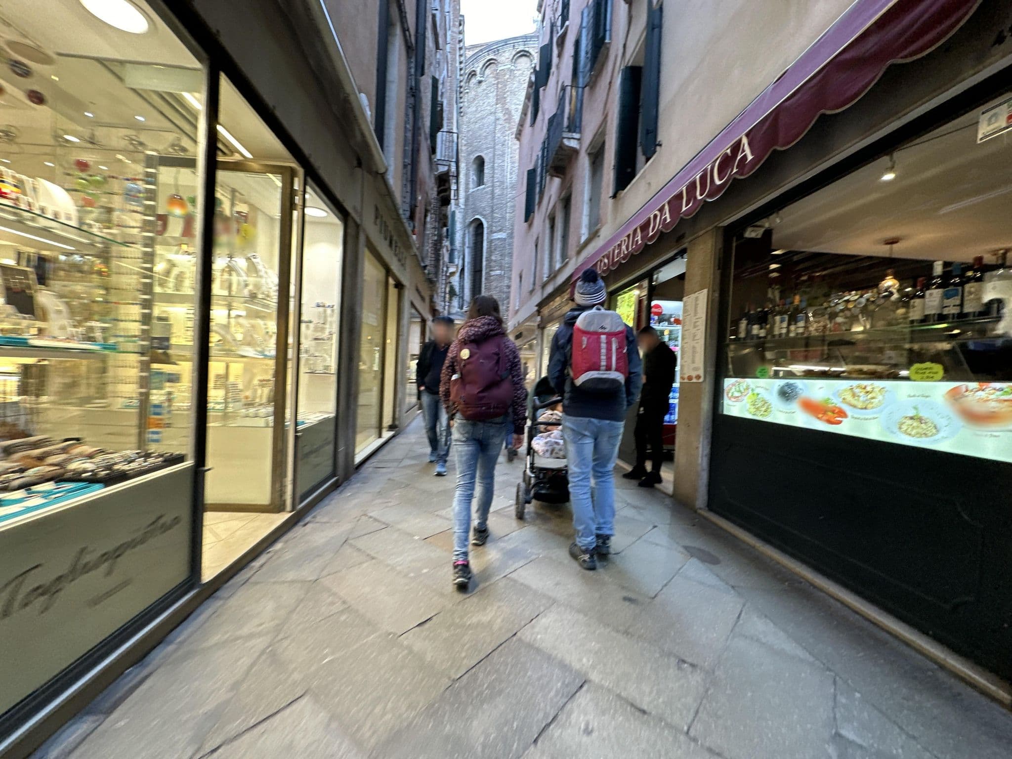 Street view near Ca' Delle Acque Bed & Breakfast Venice, Venice — © quickness805 (CC BY-SA · Mapillary)