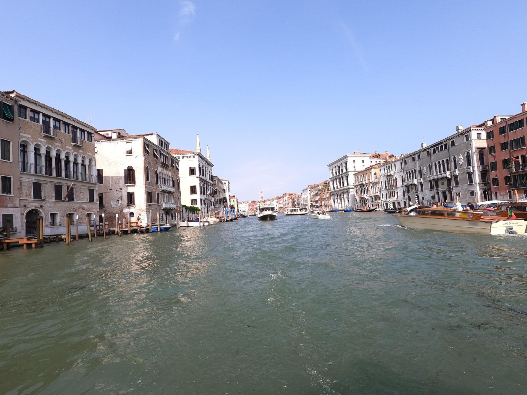 Street view near Ca' Angeli room 4, Venice — © masterofnoroad (CC BY-SA · Mapillary)