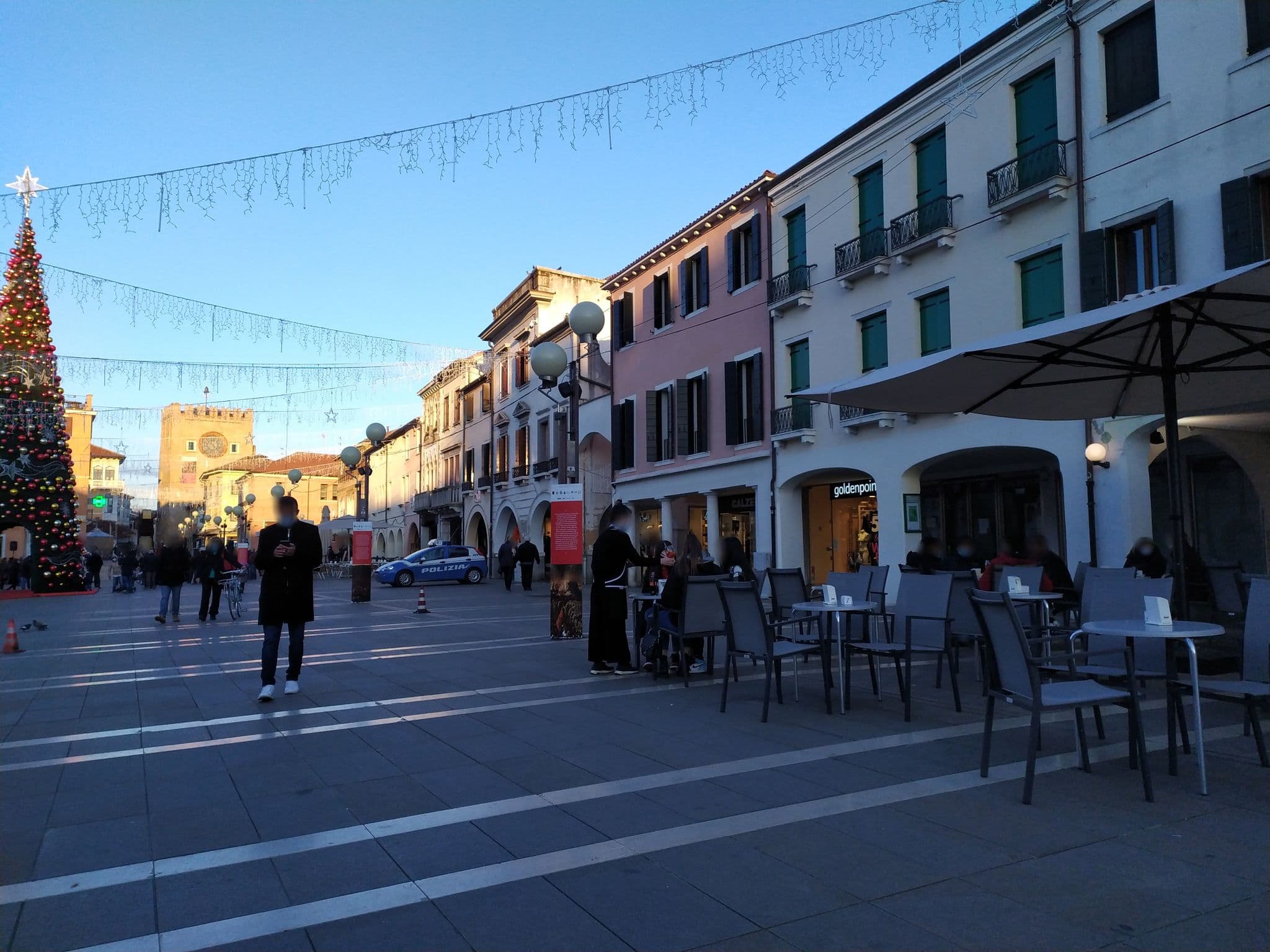 Street view near Nosi di Donà Ilario e C. SNC, Mestre — © mircozorzo (CC BY-SA · Mapillary)