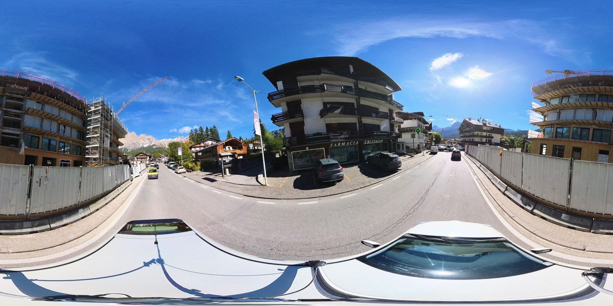 Street view near Hotel Concordia Cortina, Cortina d'Ampezzo — © osmplus_org (CC BY-SA · Mapillary)