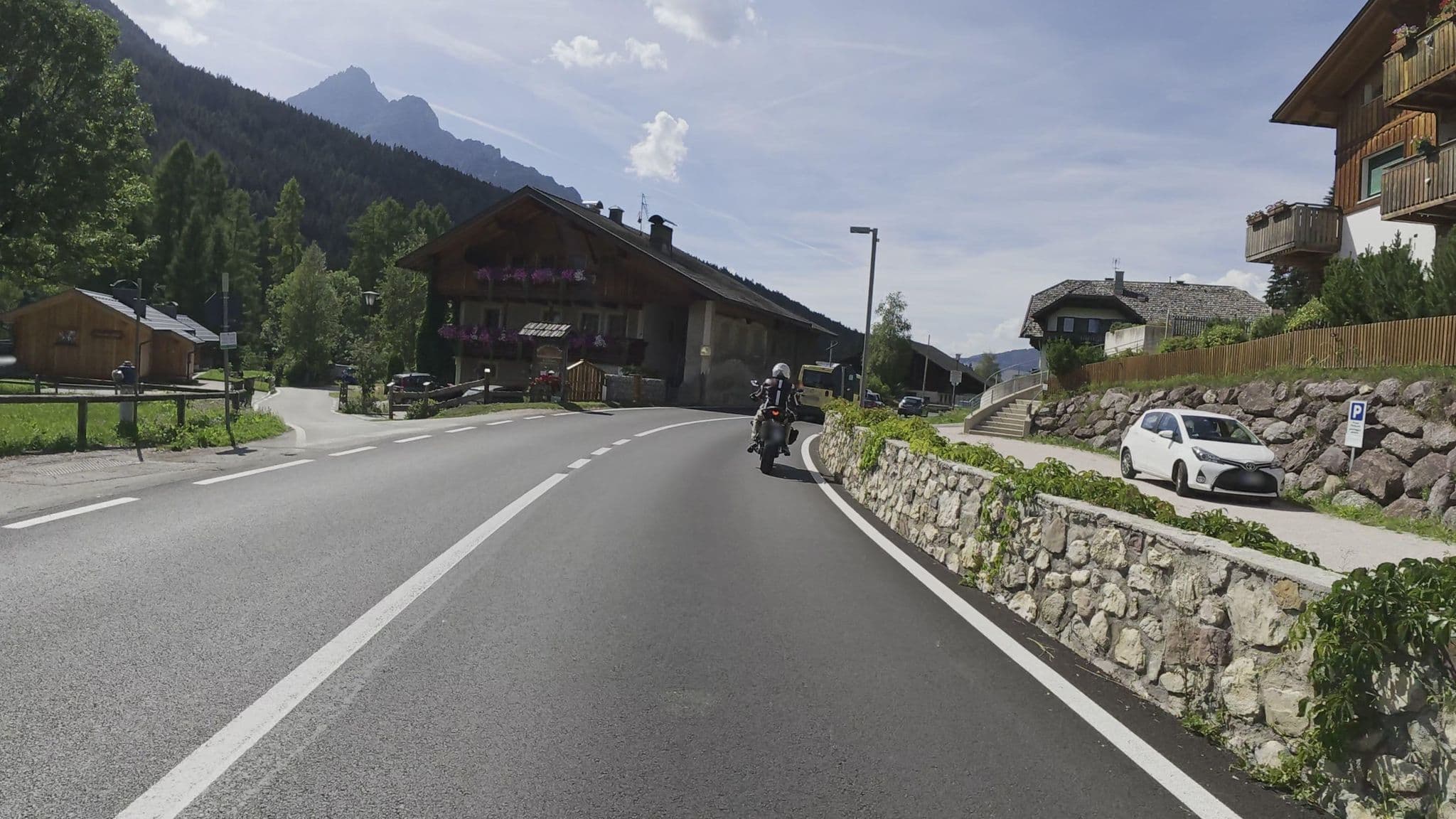 Street view near Schattseiterhof, San Candido — © Guzzi_Franze (CC BY-SA · Mapillary)
