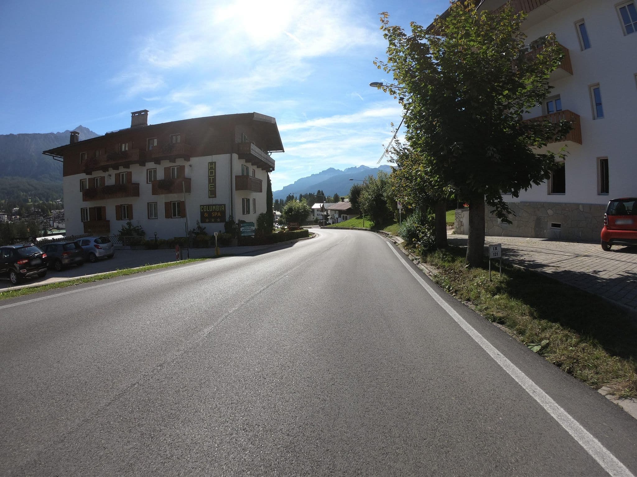 Street view near Columbia Hotel Cortina D'ampezzo, Cortina d'Ampezzo — © joostjakob (CC BY-SA · Mapillary)