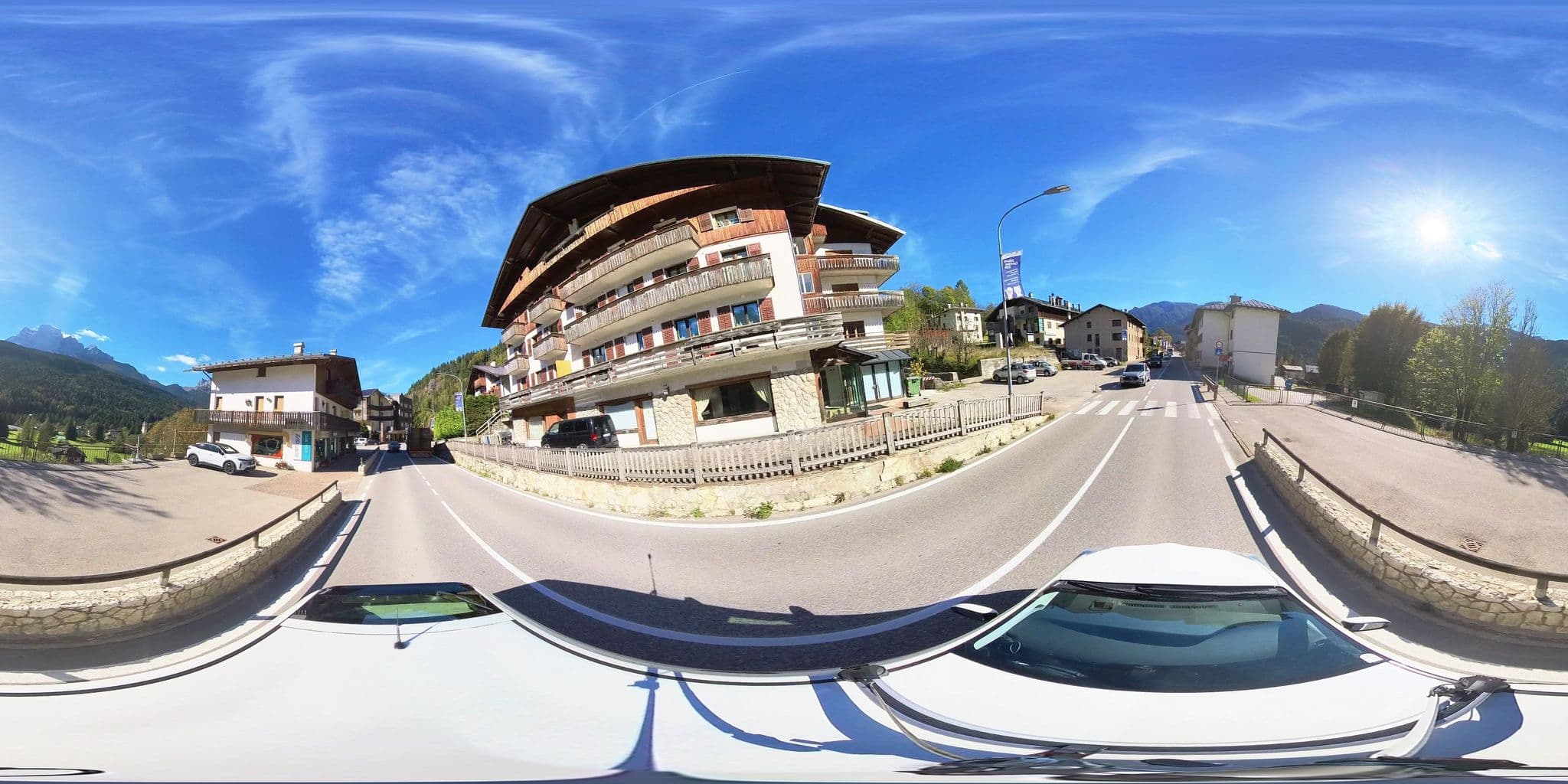Street view near Albergo Bories, Valle di Cadore — © osmplus_org (CC BY-SA · Mapillary)