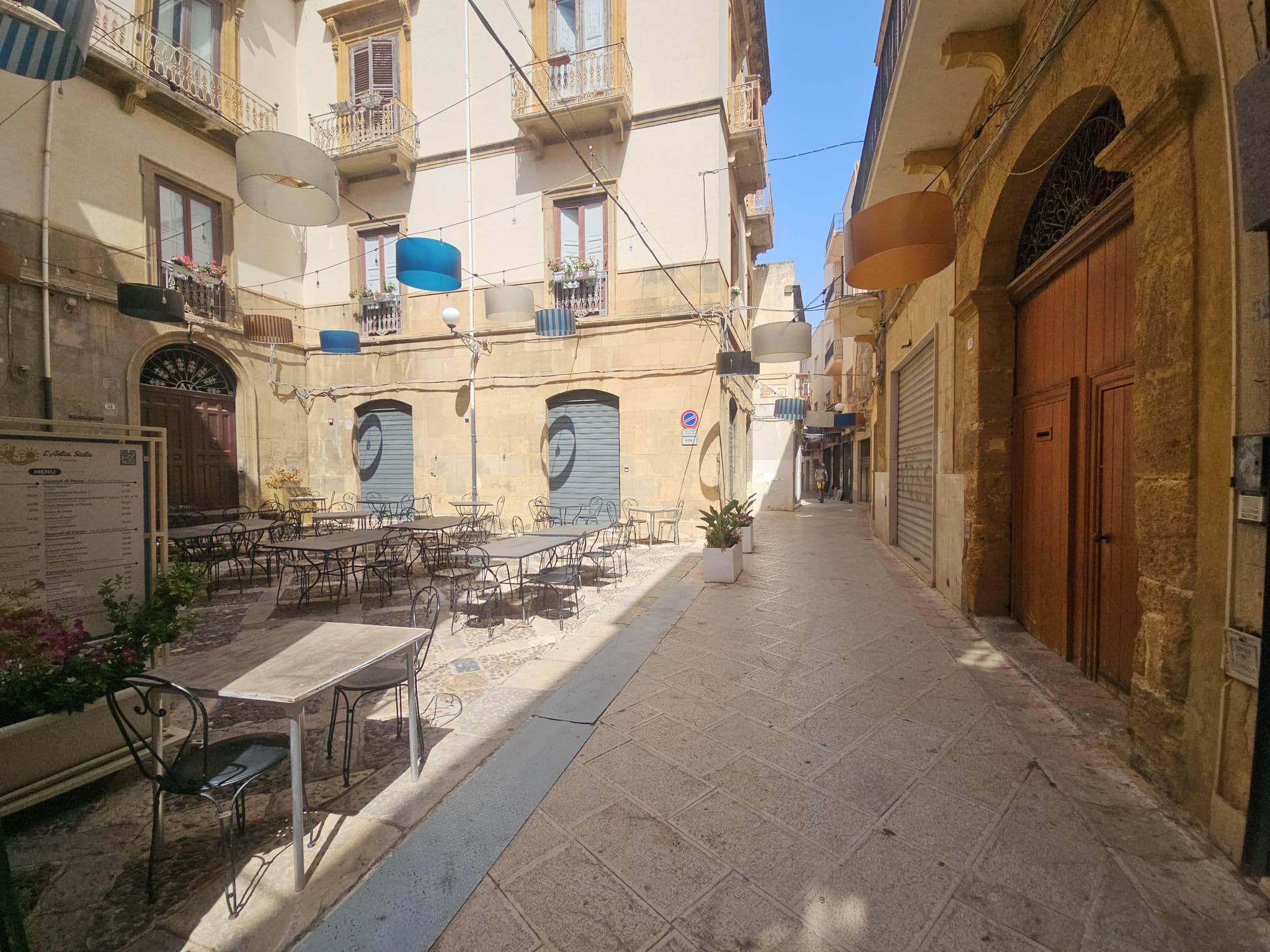 Street view near B&B Mazzara, Mazara del Vallo — © Tau2C (CC BY-SA · Mapillary)