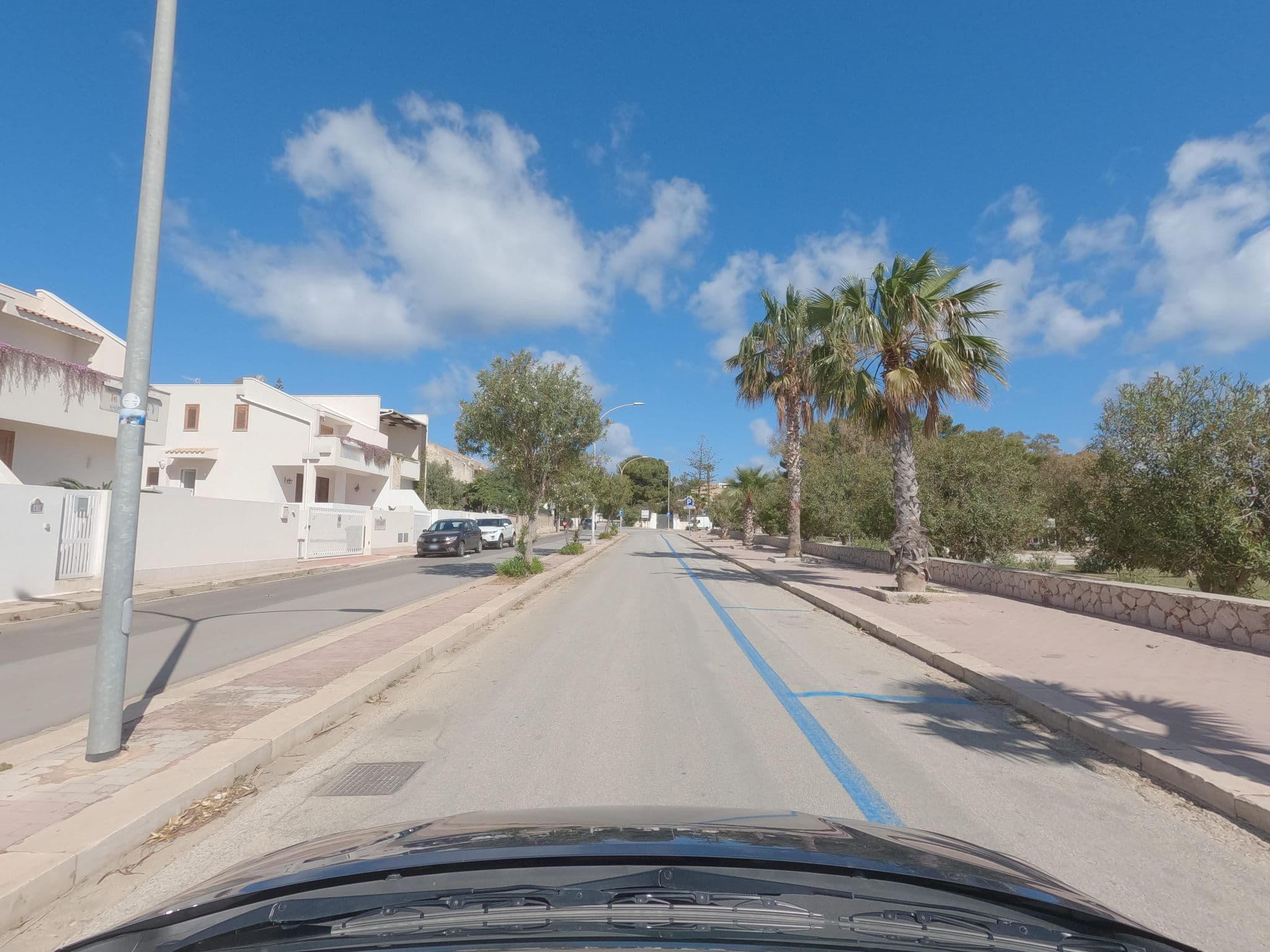 Street view near Villa Faro, San Vito Lo Capo — © ESTmapper1001 (CC BY-SA · Mapillary)