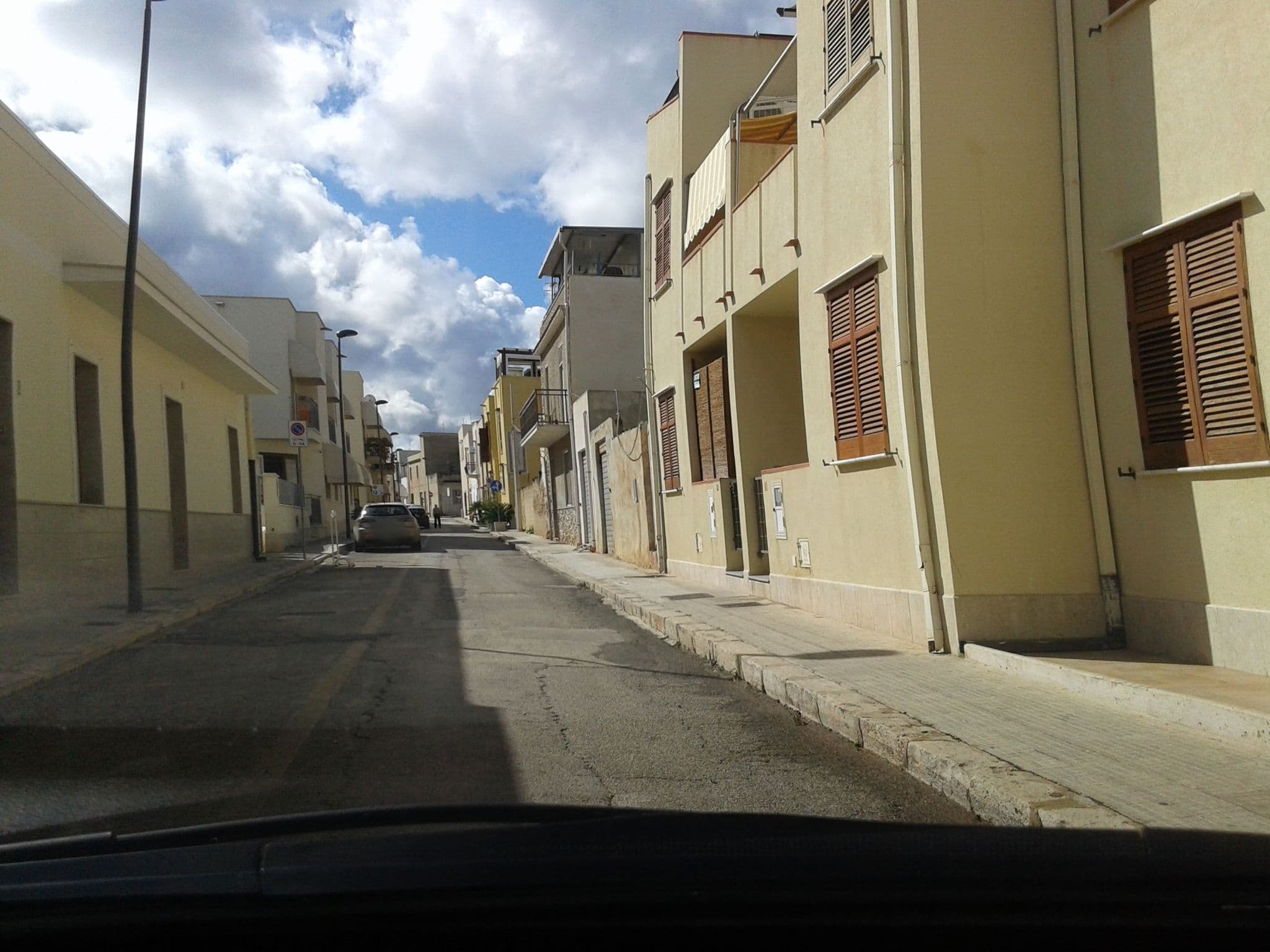 Street view near Beach House, San Vito Lo Capo — © robertoinze (CC BY-SA · Mapillary)
