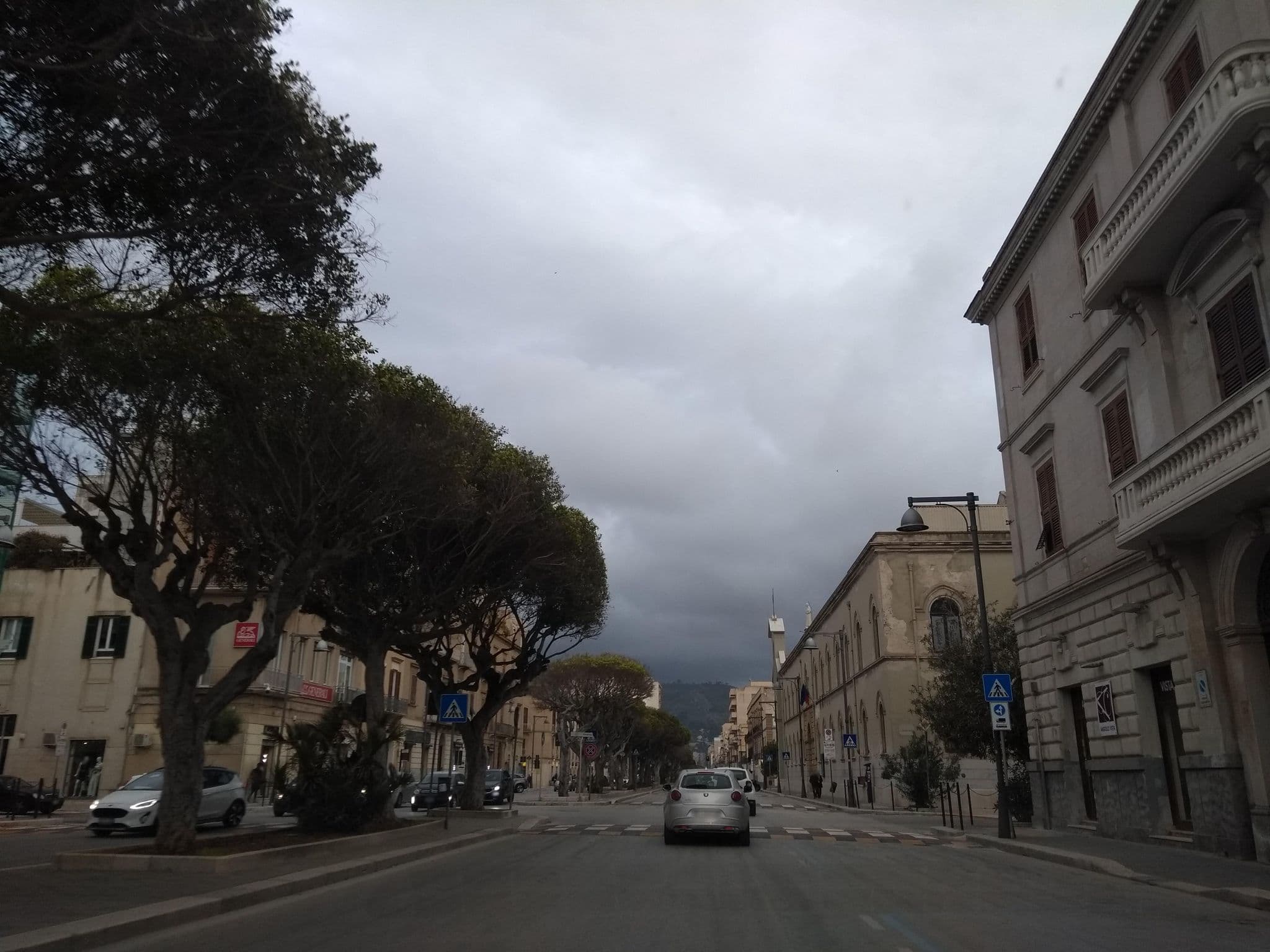 Street view near Scudaniglio Apartments, Trapani — © thetornado76 (CC BY-SA · Mapillary)