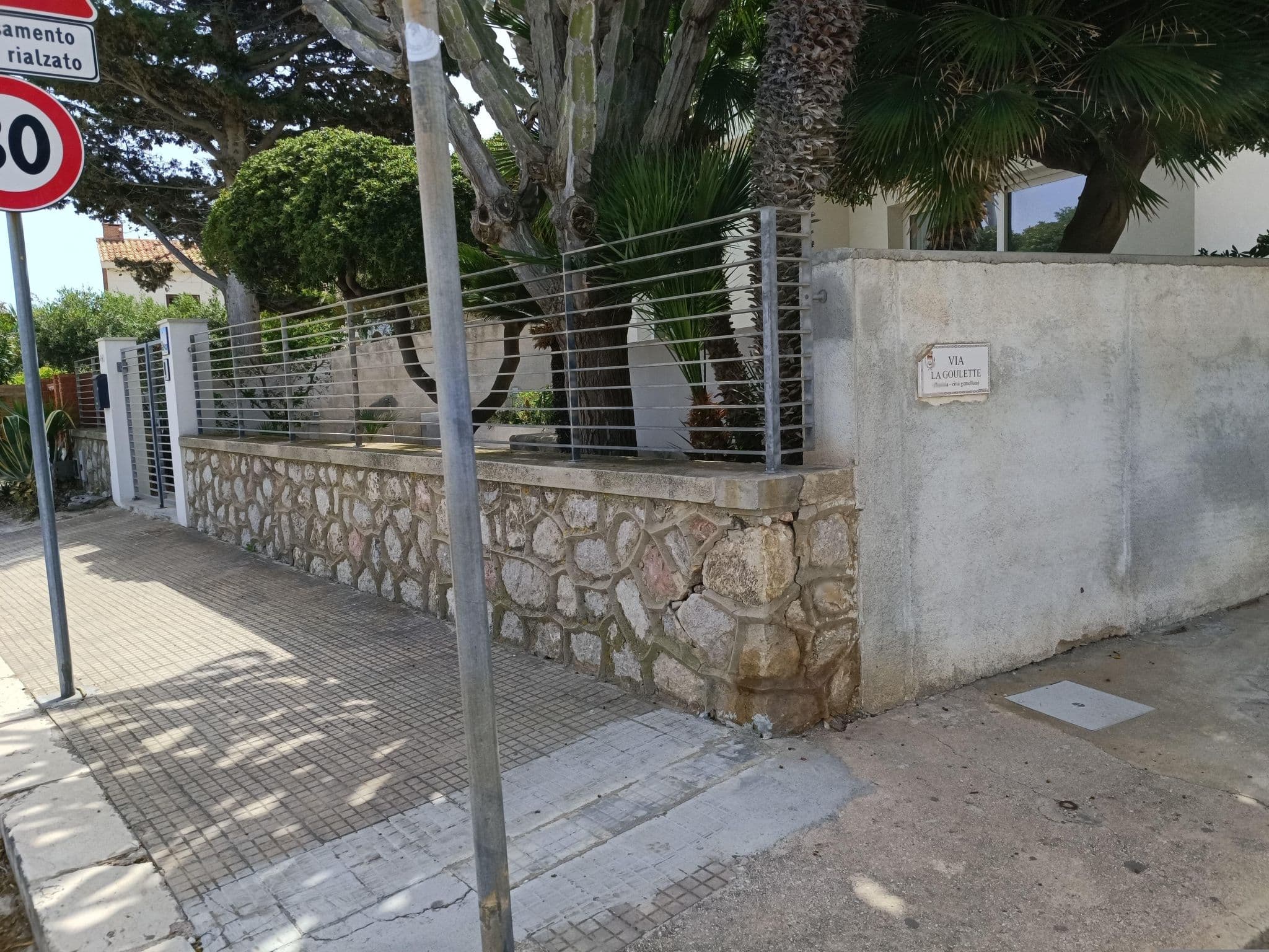 Street view near Marino Tourist Residence, San Vito Lo Capo — © ESTmapper1001 (CC BY-SA · Mapillary)