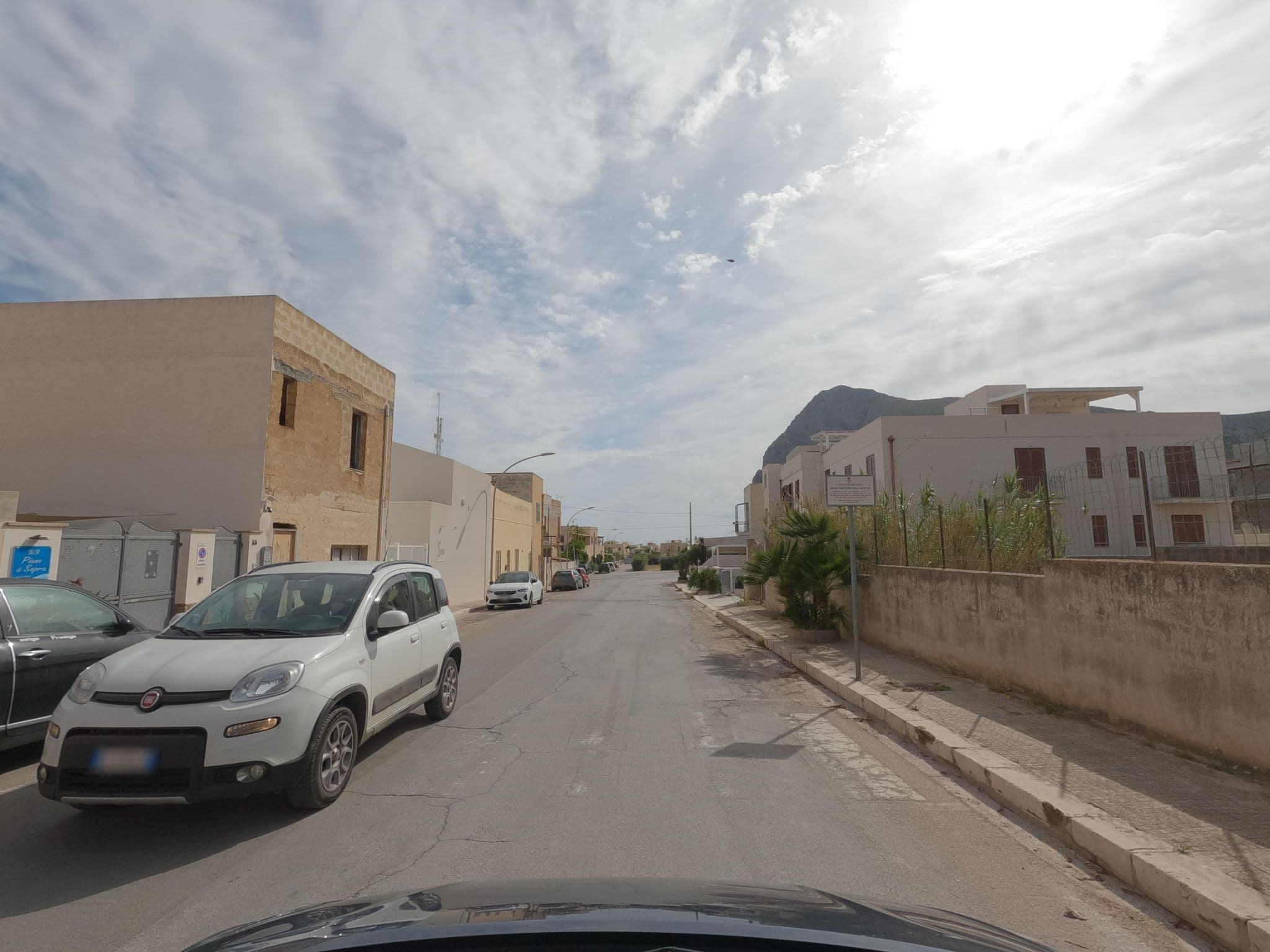 Street view near I Giardini Di San Vito Lo Capo, San Vito Lo Capo — © ESTmapper1001 (CC BY-SA · Mapillary)