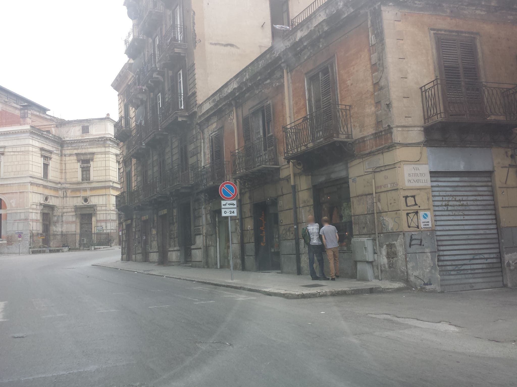 Street view near B&B The Dreamer, Palermo — © aborruso (CC BY-SA · Mapillary)