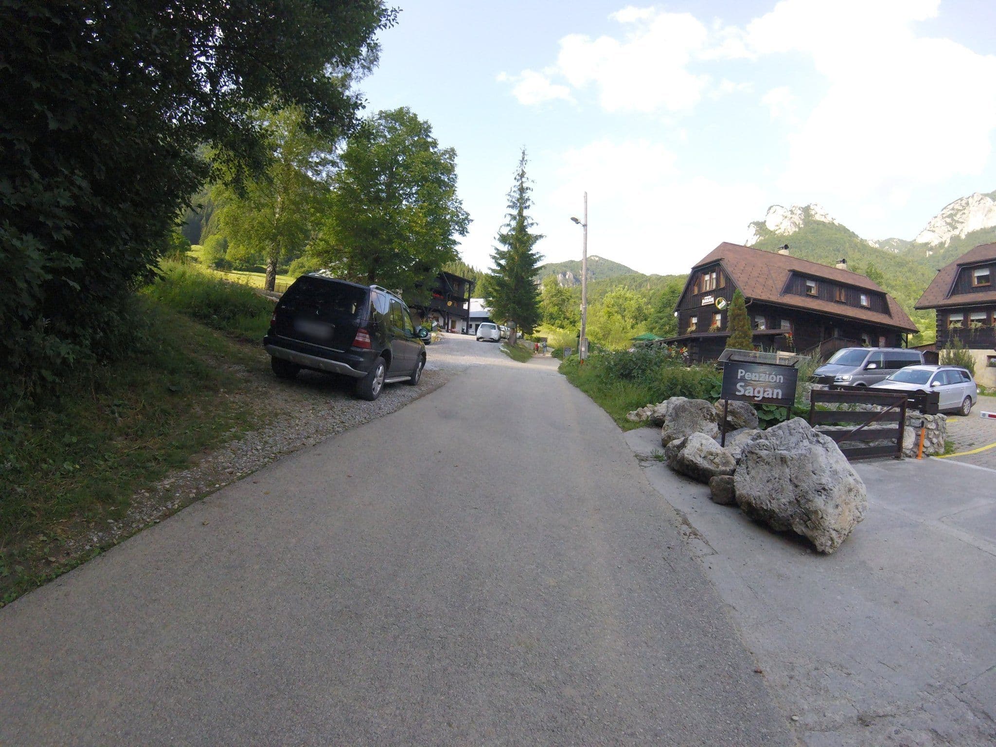 Street view near Penzión Sagan, Terchová — © utvonalfelmeresek (CC BY-SA · Mapillary)