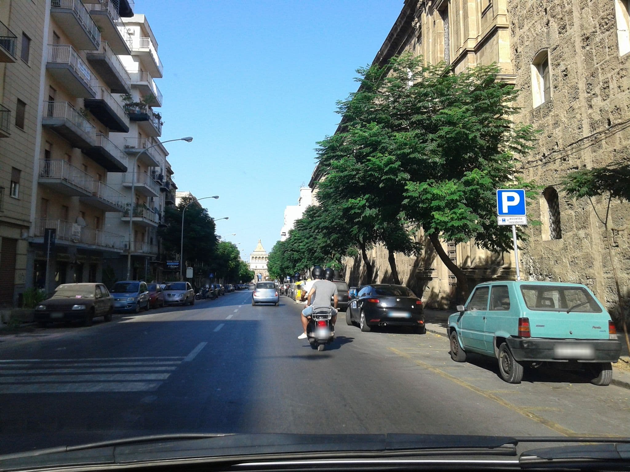 Street view near Terra d'Arte, Palermo — © robertoinze (CC BY-SA · Mapillary)