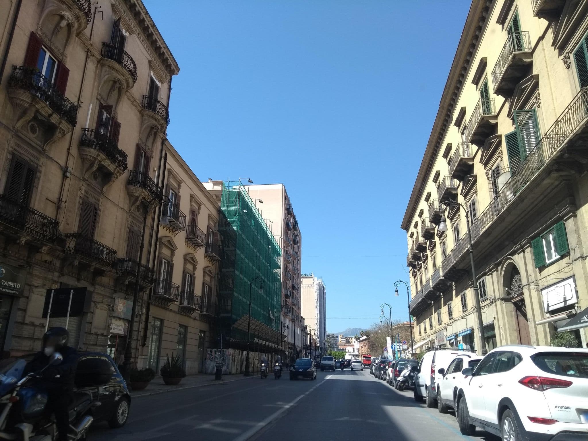 Street view near Ruggiero VII Guest House, Palermo — © thetornado76 (CC BY-SA · Mapillary)