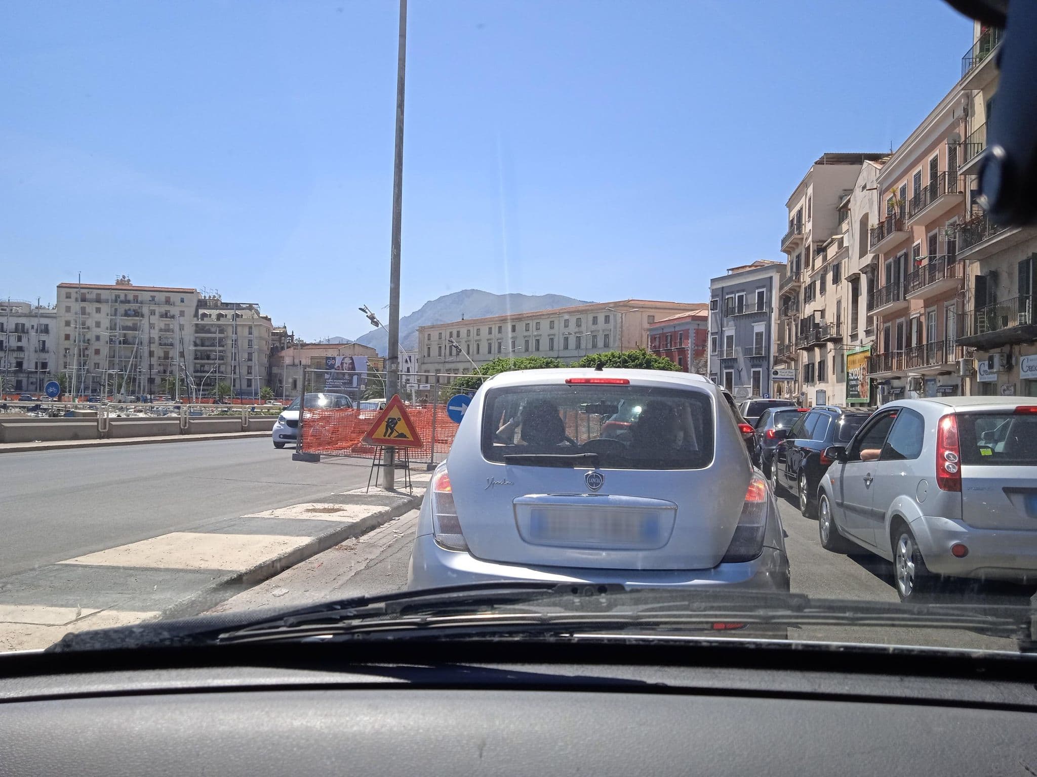 Street view near Cult N Sea, Palermo — © p8fy9y9fs (CC BY-SA · Mapillary)
