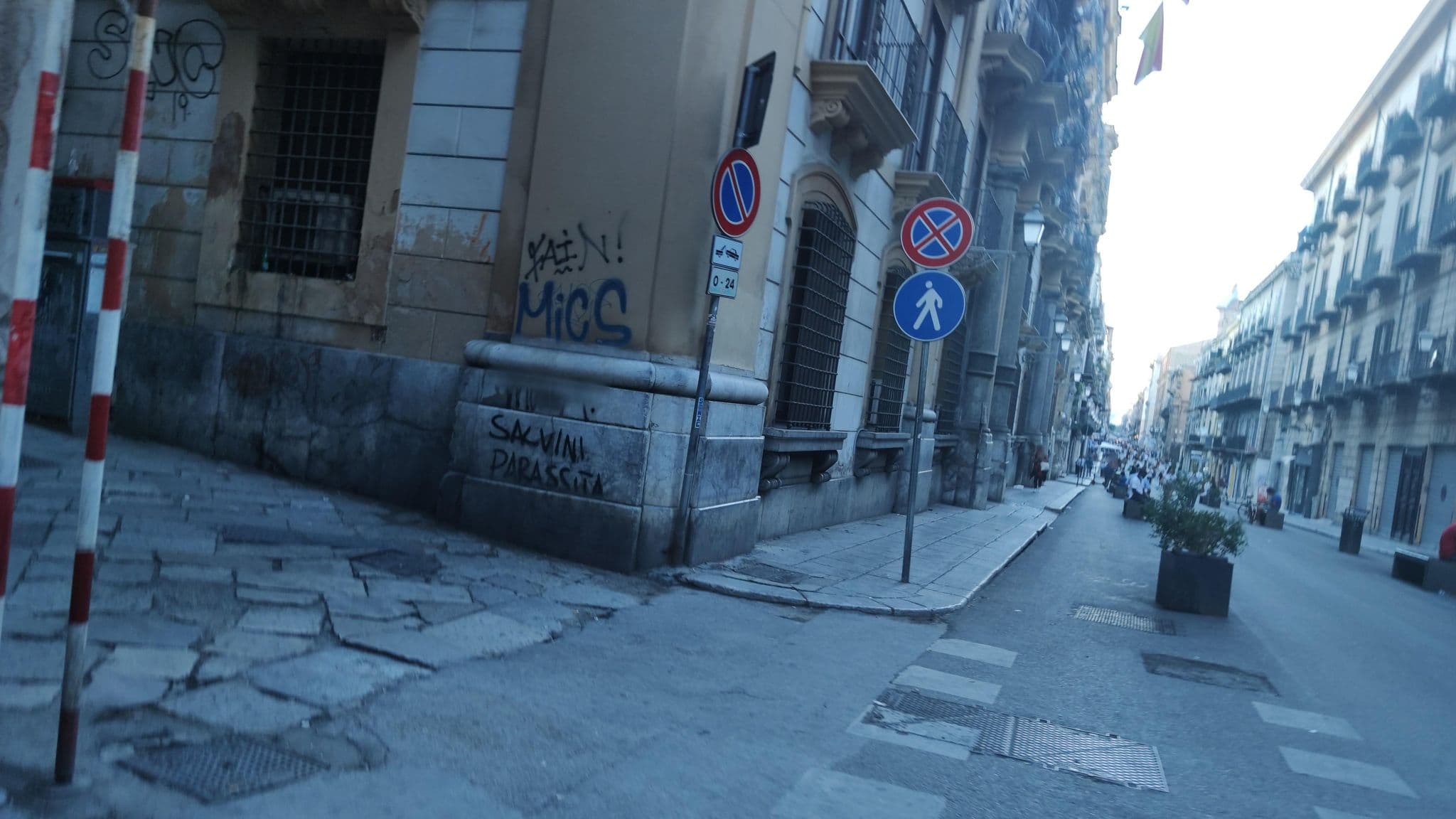 Street view near Hotel Alessandra **, Palermo — © mrey (CC BY-SA · Mapillary)