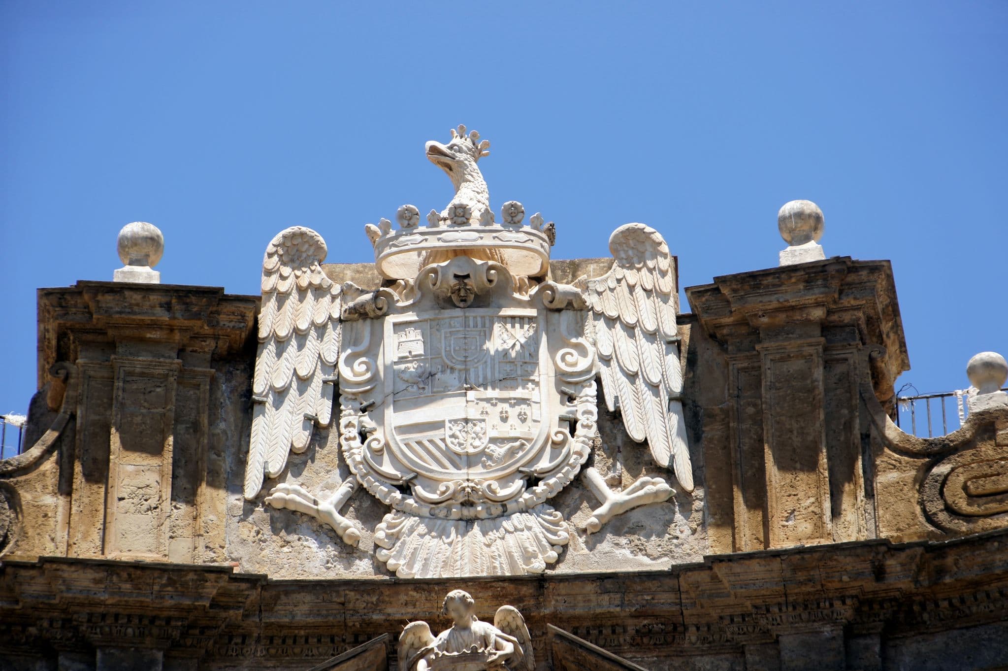 Street view near Vittorio Emanuele Appartamenti George, Palermo — © allefm (CC BY-SA · Mapillary)