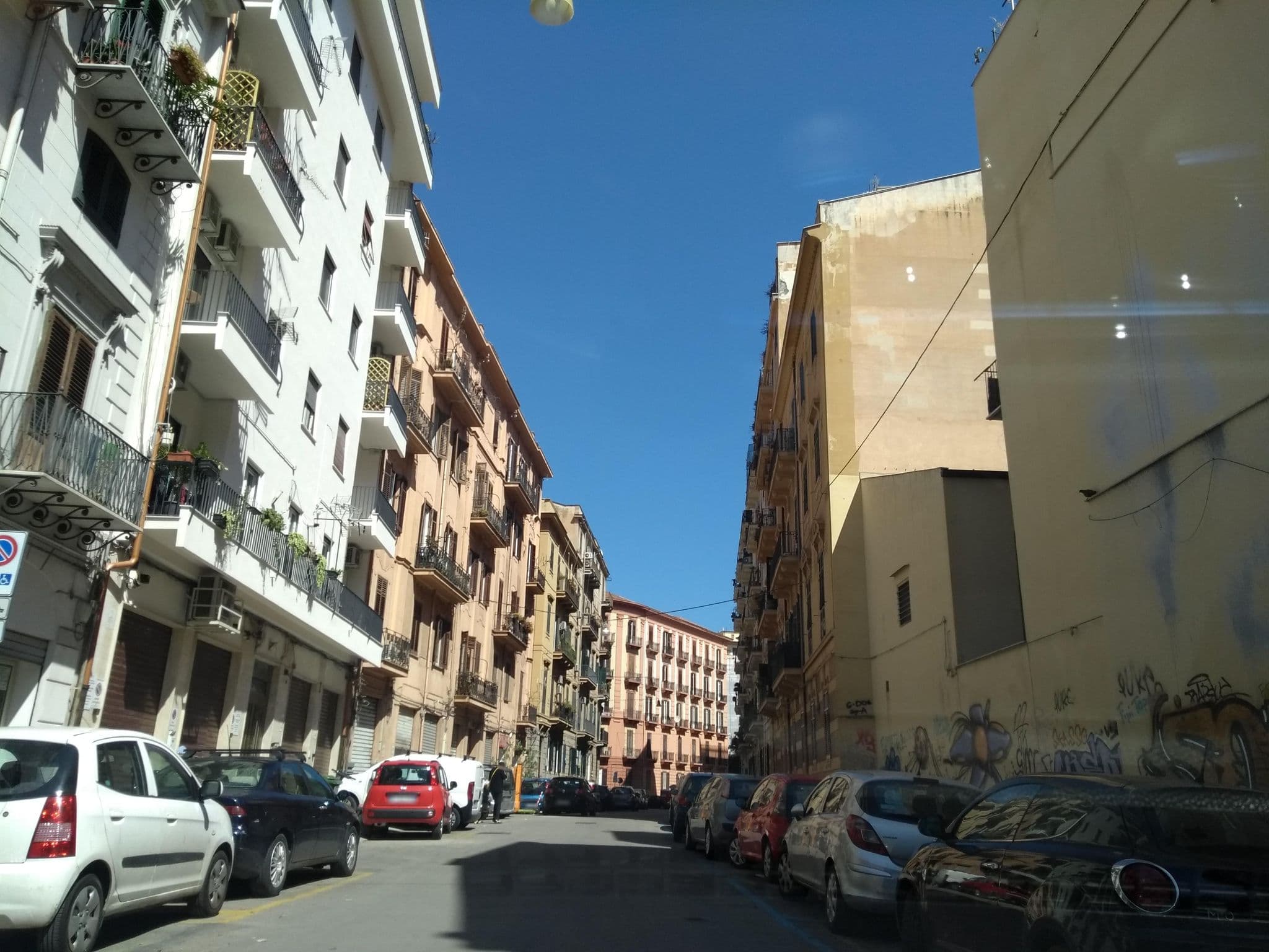 Street view near Ai Bastioni del Massimo, Palermo — © thetornado76 (CC BY-SA · Mapillary)