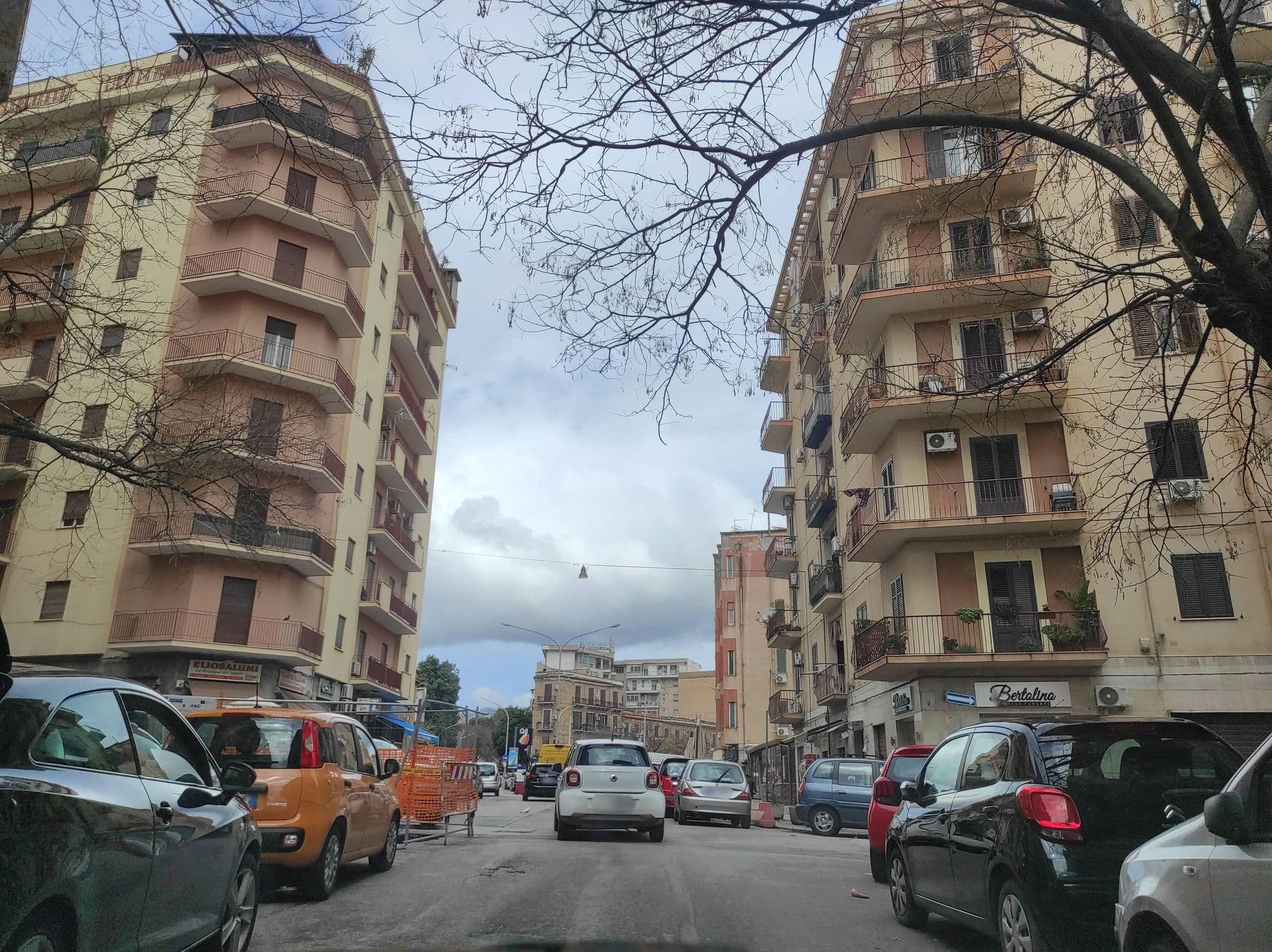 Street view near Casa Dolce Casa, Palermo — © kk4269302 (CC BY-SA · Mapillary)