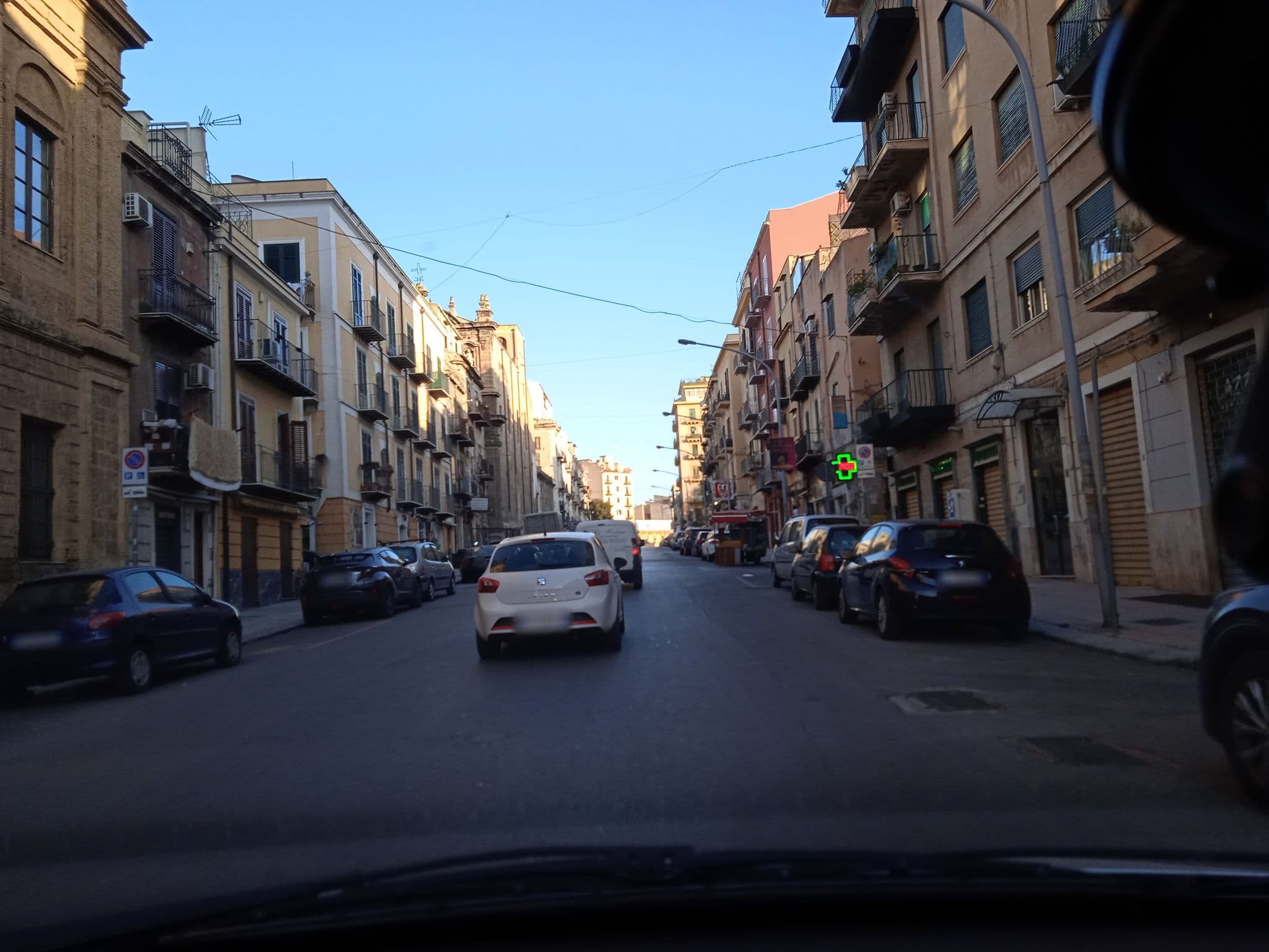 Street view near CasaBusari, Palermo — © p8fy9y9fs (CC BY-SA · Mapillary)