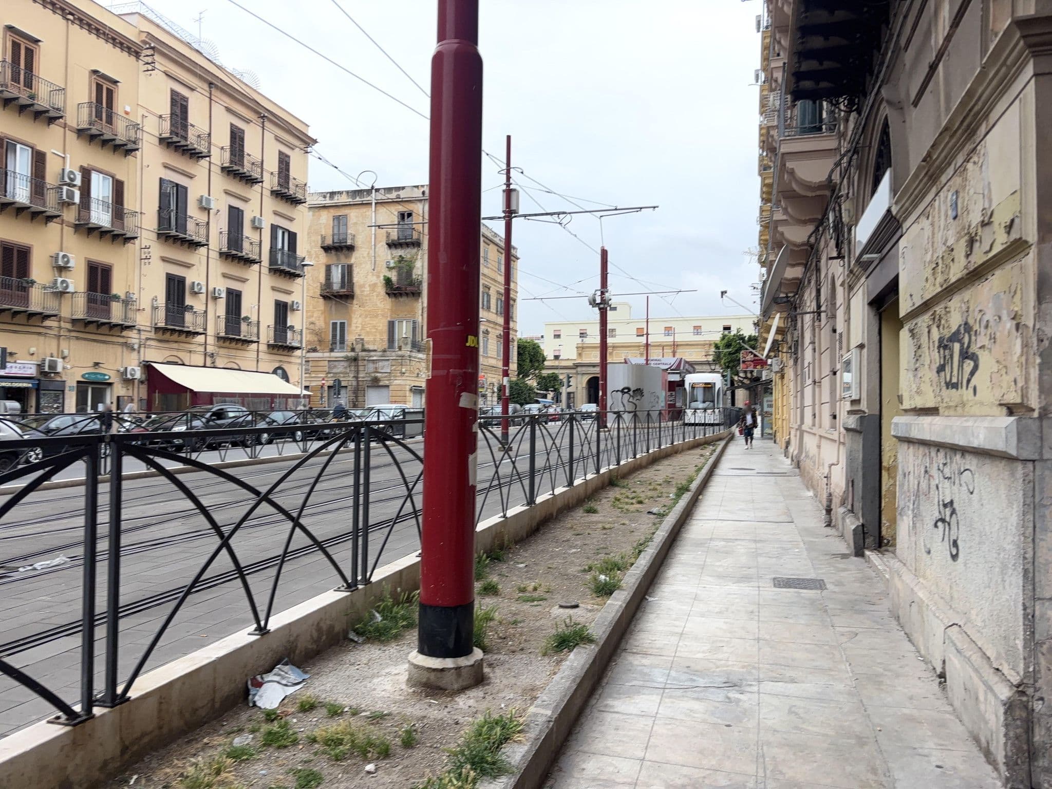 Street view near Room & Breakfast Zero, Palermo — © robot8a (CC BY-SA · Mapillary)