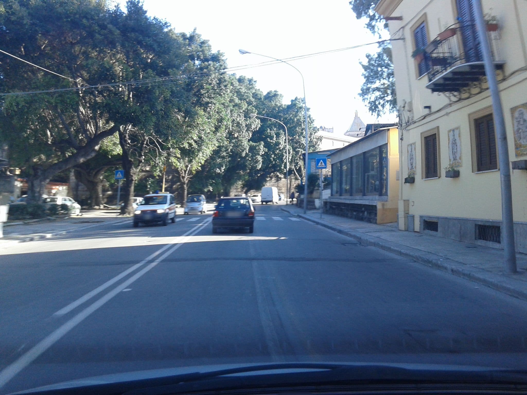 Street view near Cannatella’s Mansion, Palermo — © robertoinze (CC BY-SA · Mapillary)