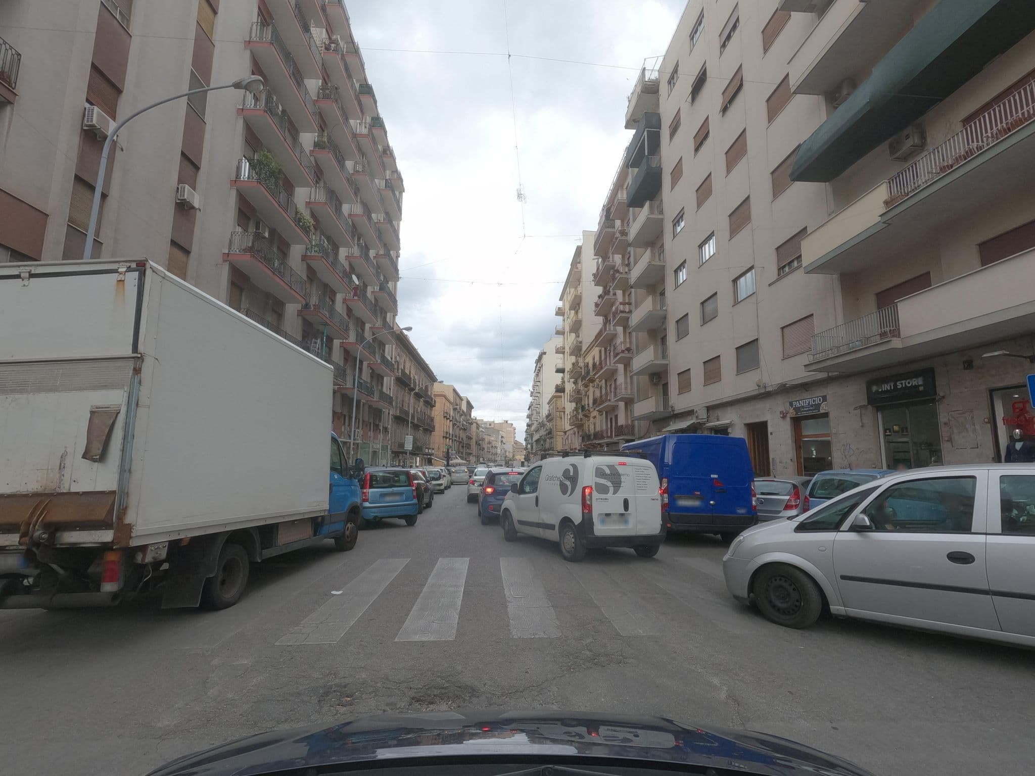 Street view near B&B Tre D, Palermo — © ESTmapper1001 (CC BY-SA · Mapillary)
