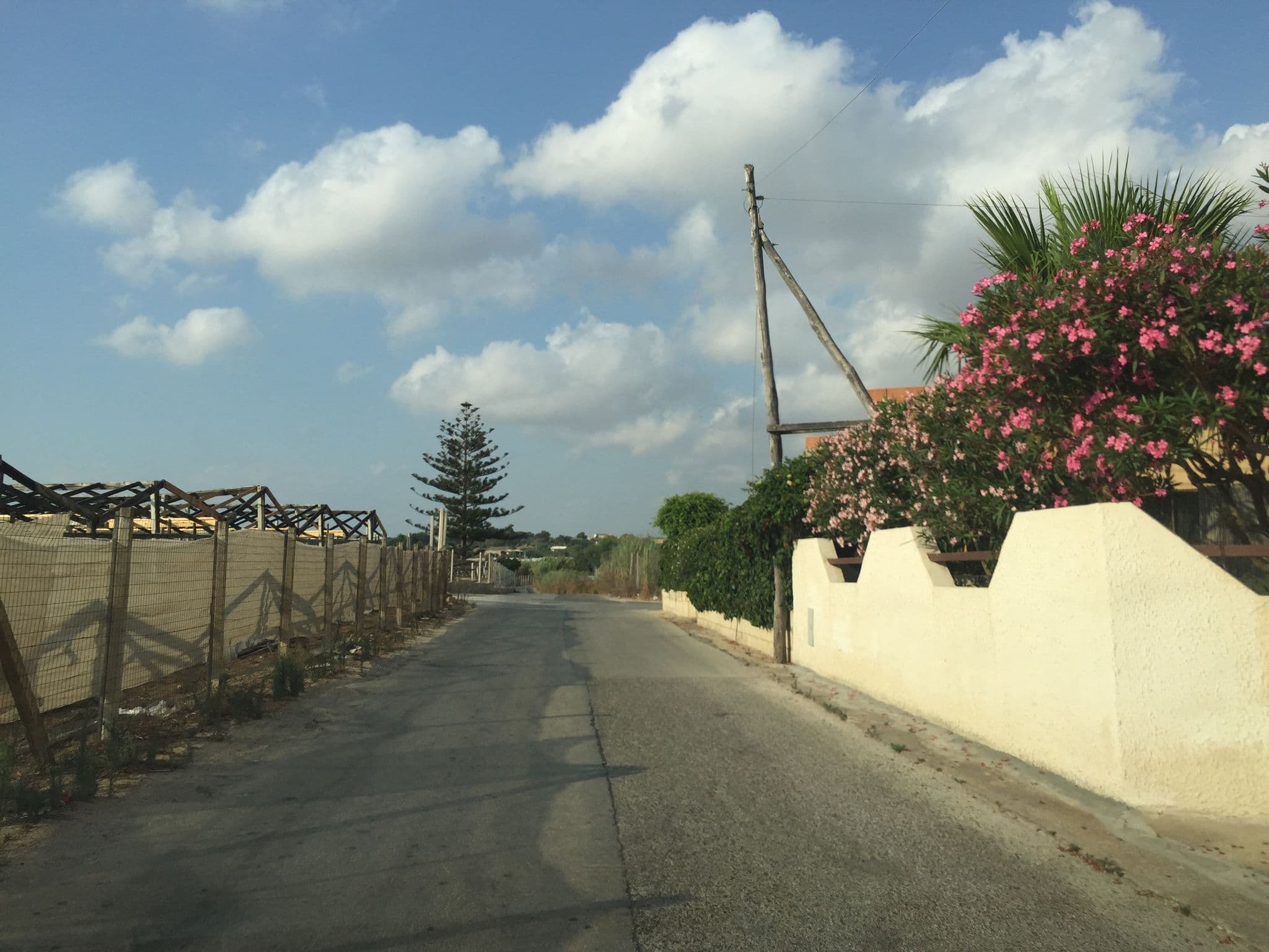 Street view near Casale Vignazze, Santa Croce Camerina — © nisselson (CC BY-SA · Mapillary)