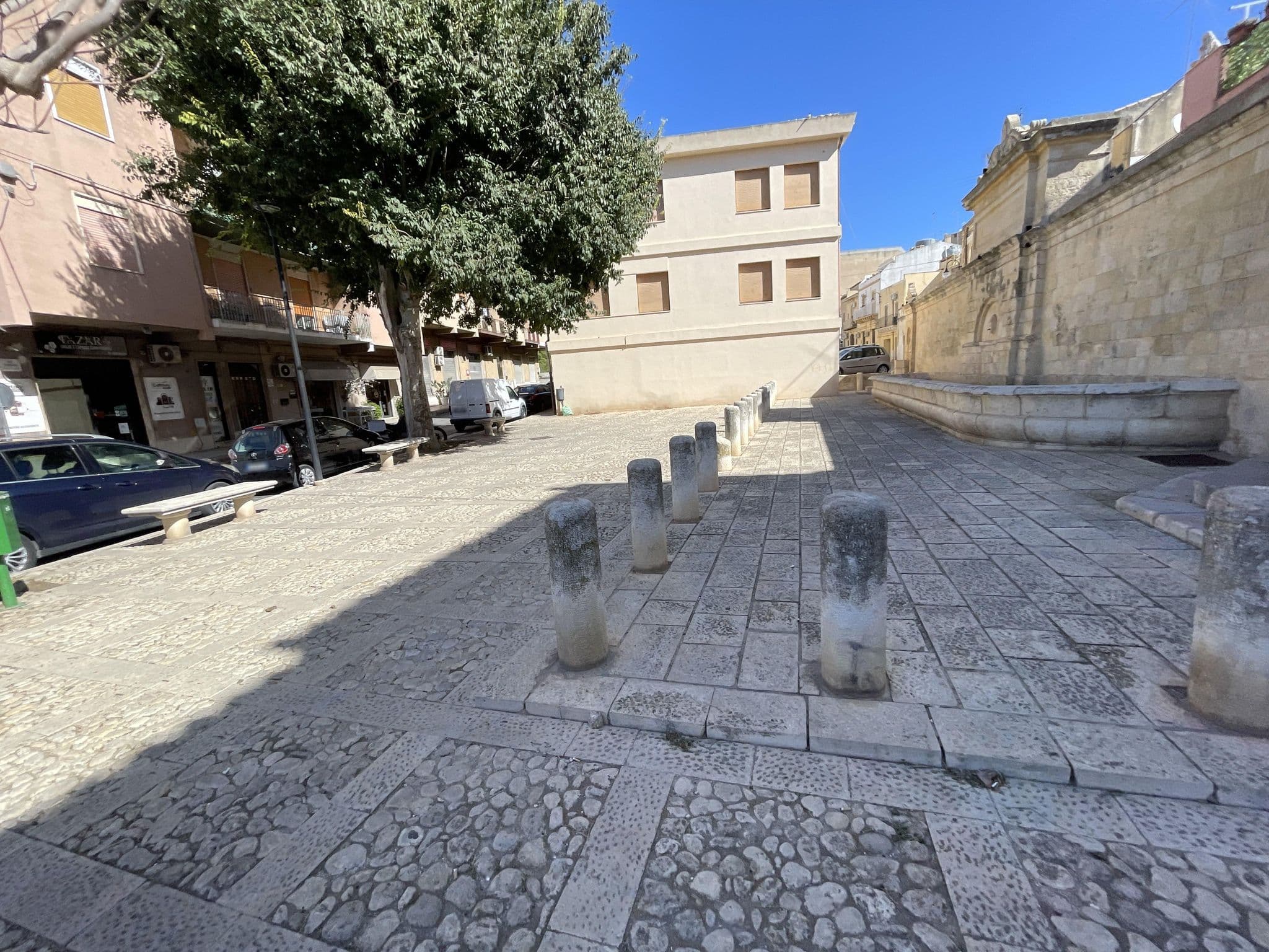 Street view near Re.Al Tour SRL, Noto — © asturksever (CC BY-SA · Mapillary)