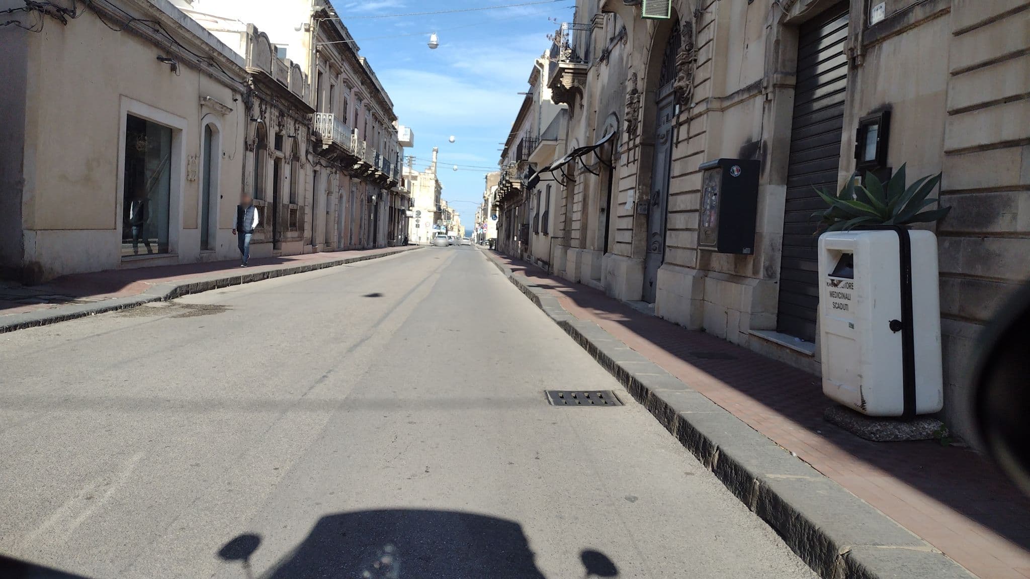 Street view near Esagono Monello, Avola — © notobiene (CC BY-SA · Mapillary)