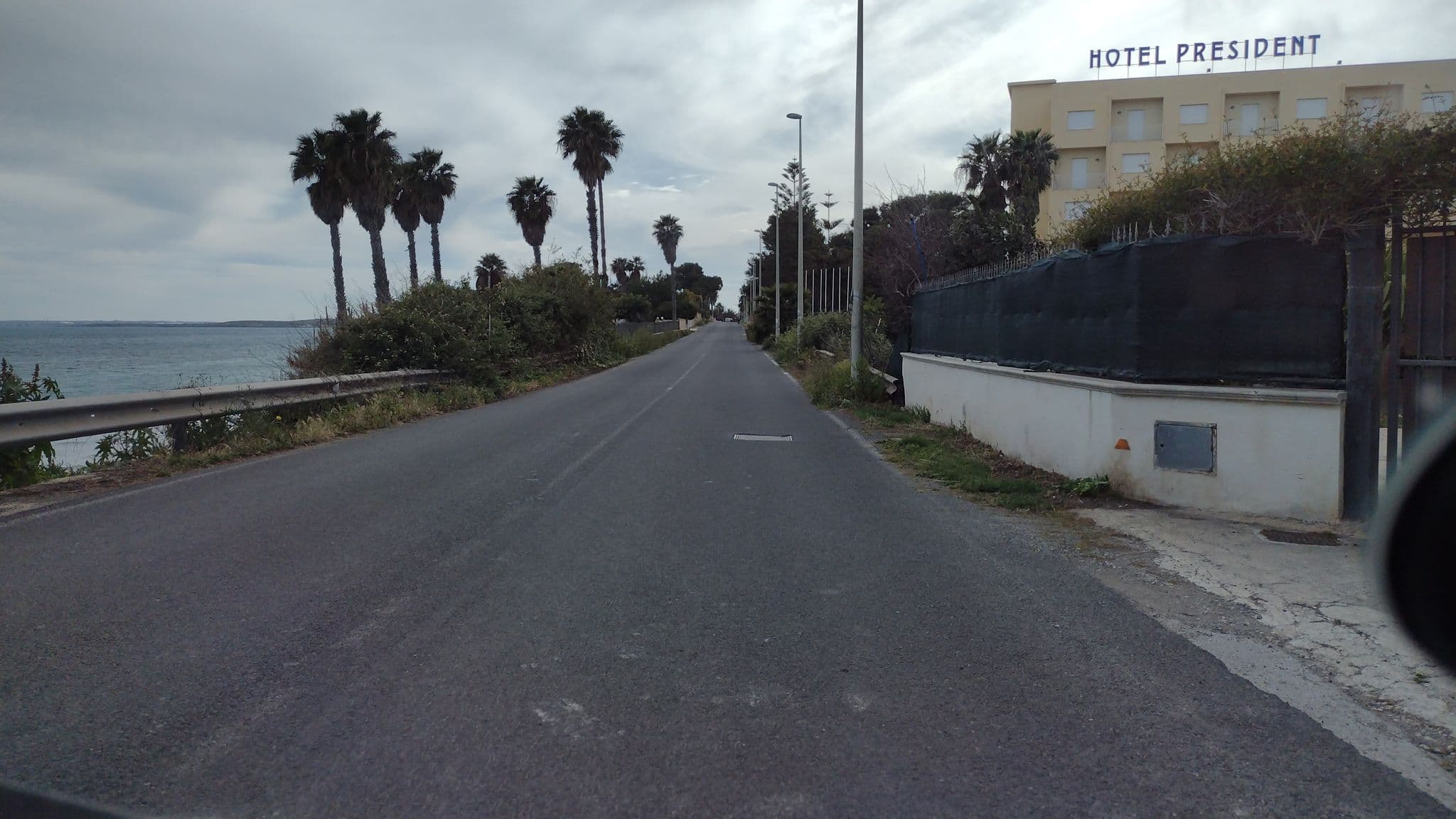 Street view near White Rocks, Avola — © notobiene (CC BY-SA · Mapillary)