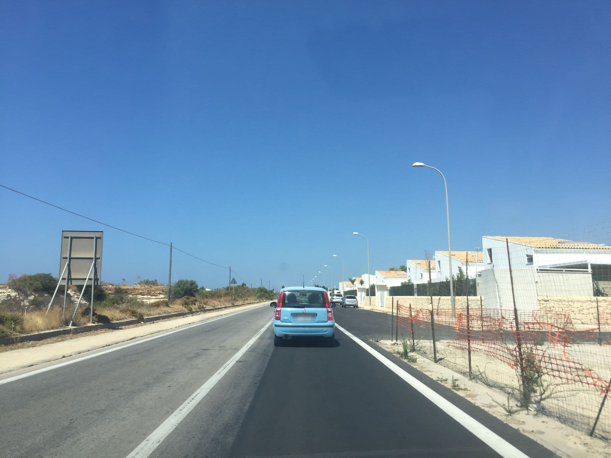 Street view near Ville Edilia Vacanze, Marina di Ragusa — © nisselson (CC BY-SA · Mapillary)
