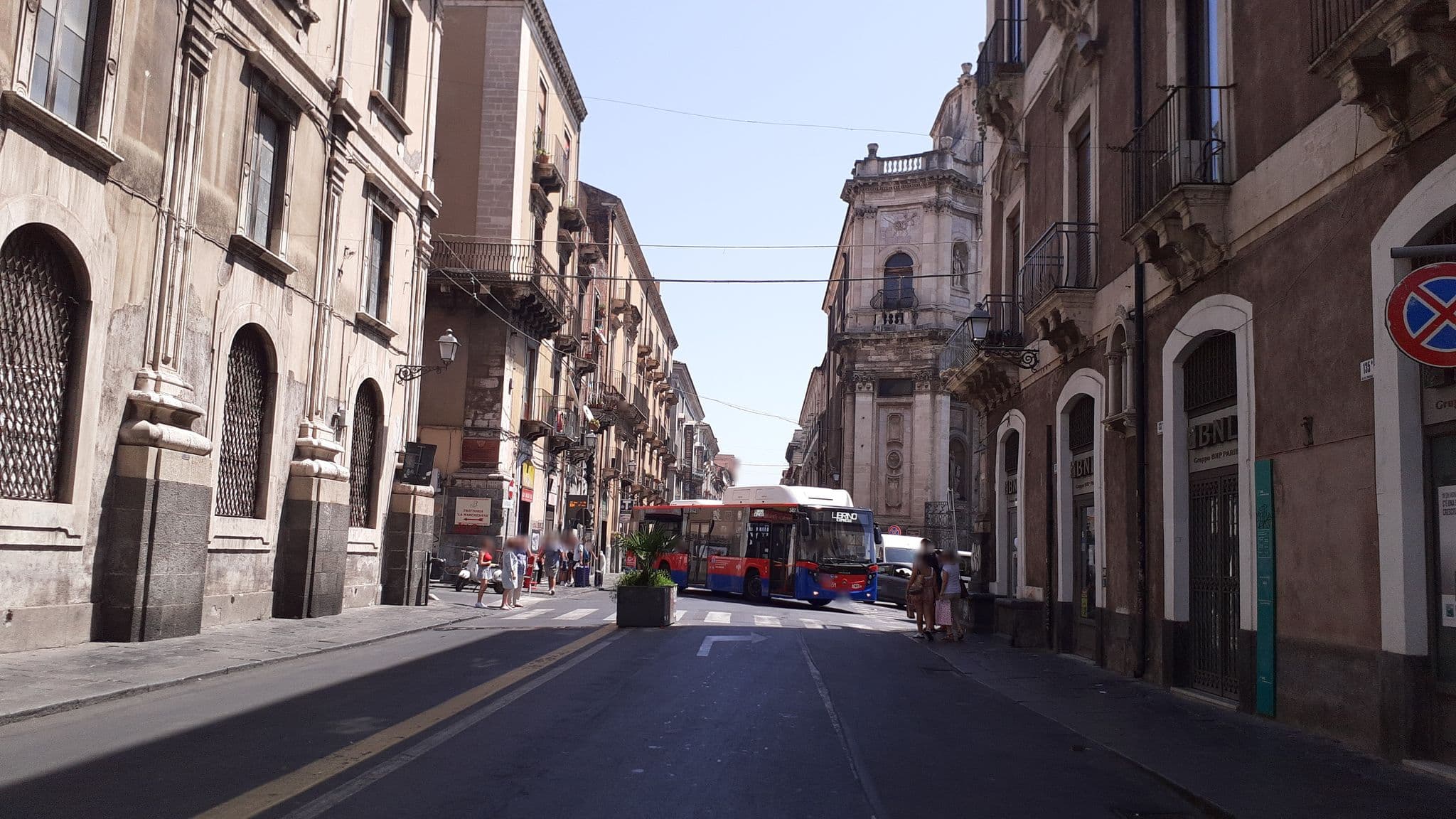 Street view near Bianca bed&breakfast, Catania — © agliatav (CC BY-SA · Mapillary)