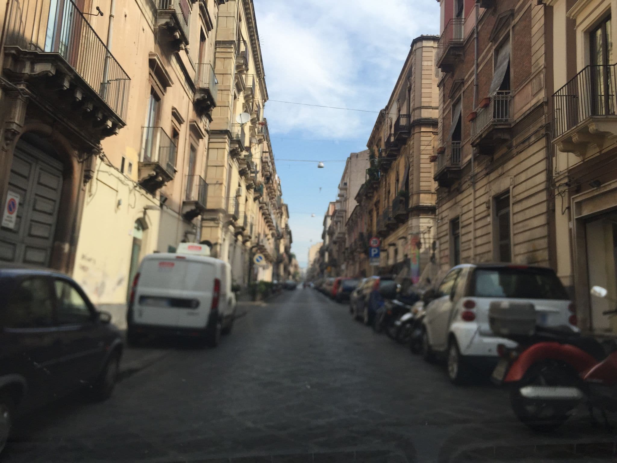 Street view near Ottomood Appartamenti Catania, Catania — © nisselson (CC BY-SA · Mapillary)