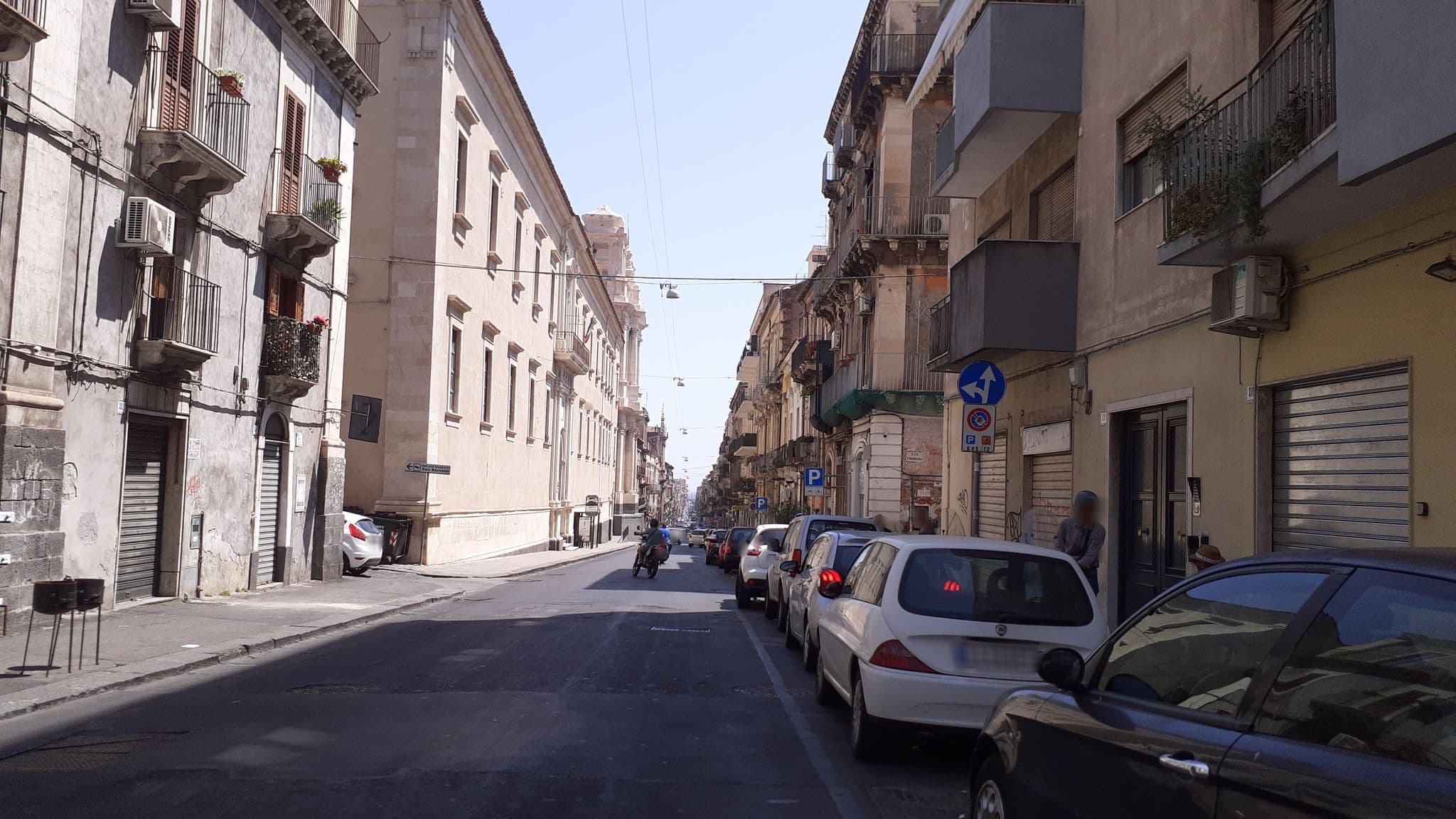 Street view near La Zagara, Catania — © agliatav (CC BY-SA · Mapillary)