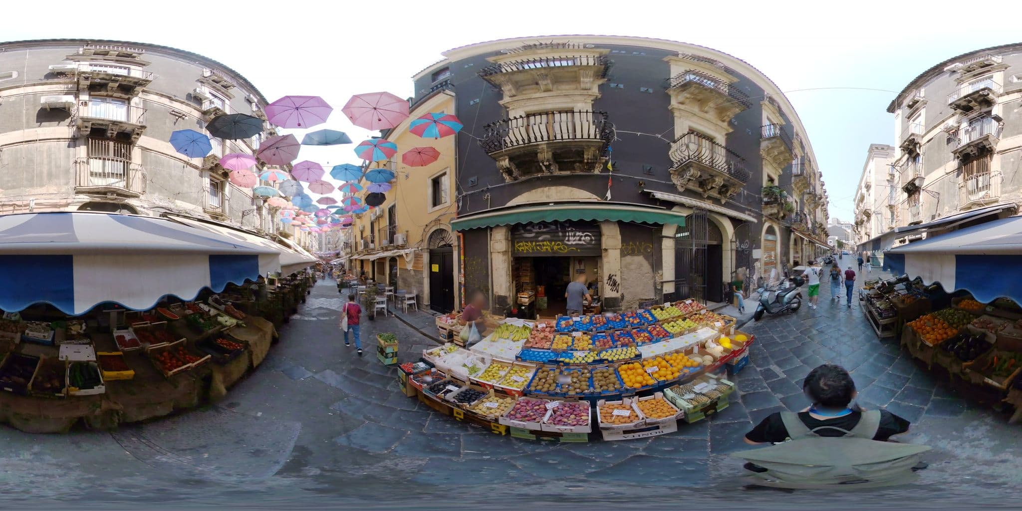 Street view near B&B Gisira, Catania — © mapconcierge (CC BY-SA · Mapillary)