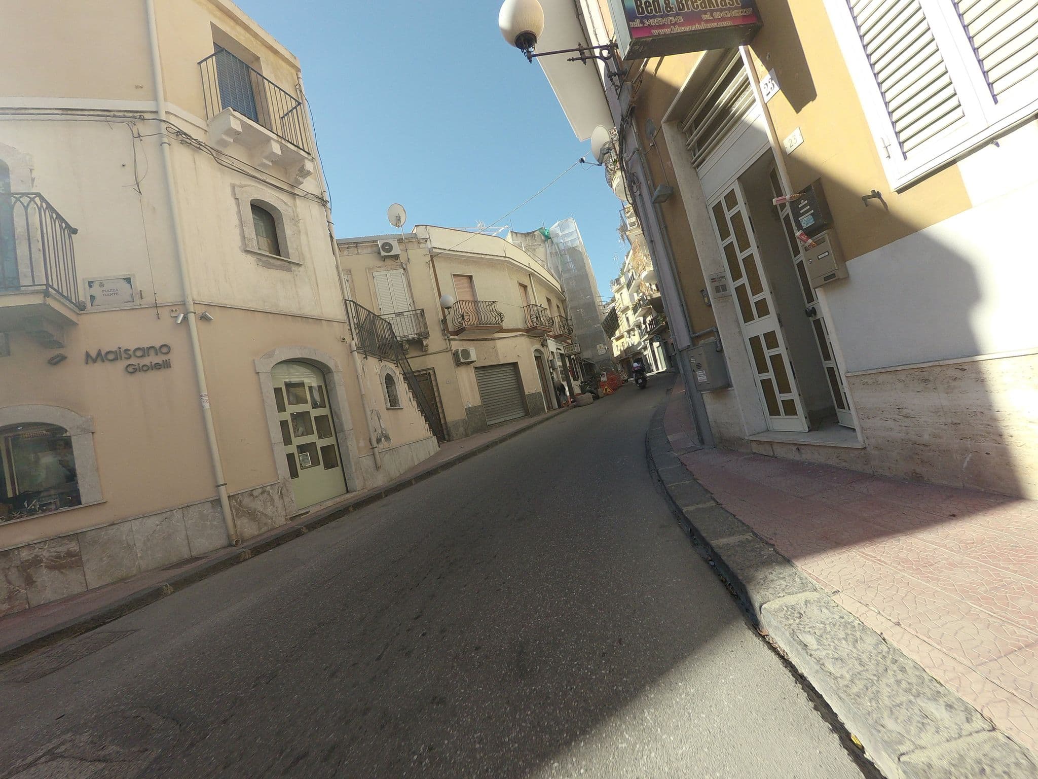 Street view near MarEtna, Taormina — © posiki (CC BY-SA · Mapillary)
