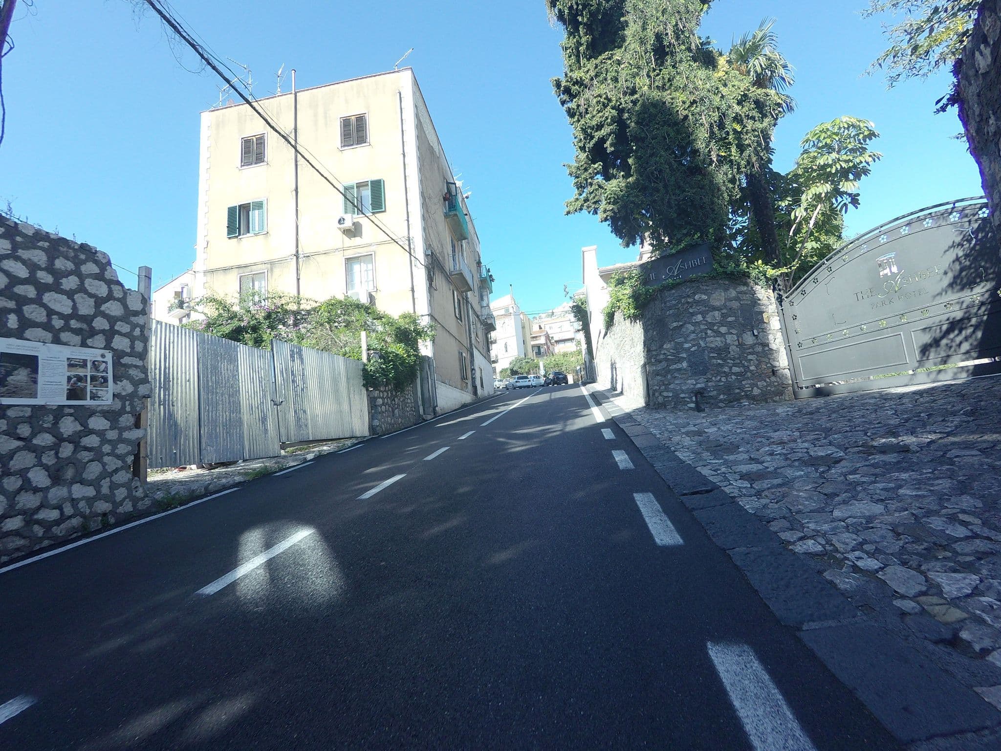 Street view near Residence San Giorgio, Taormina — © posiki (CC BY-SA · Mapillary)