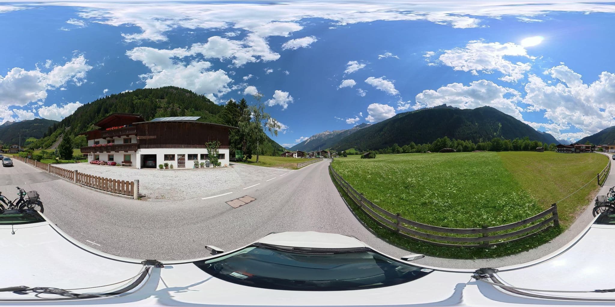 Street view near Pfahlhof, Neustift im Stubaital